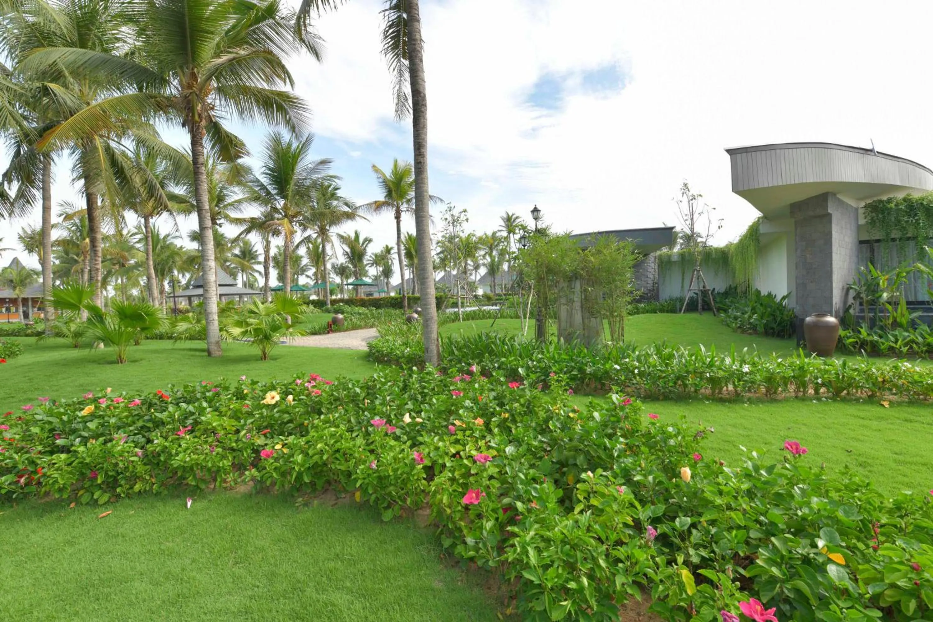 Day in CocoLand Thu Xa Ancient Town Resort