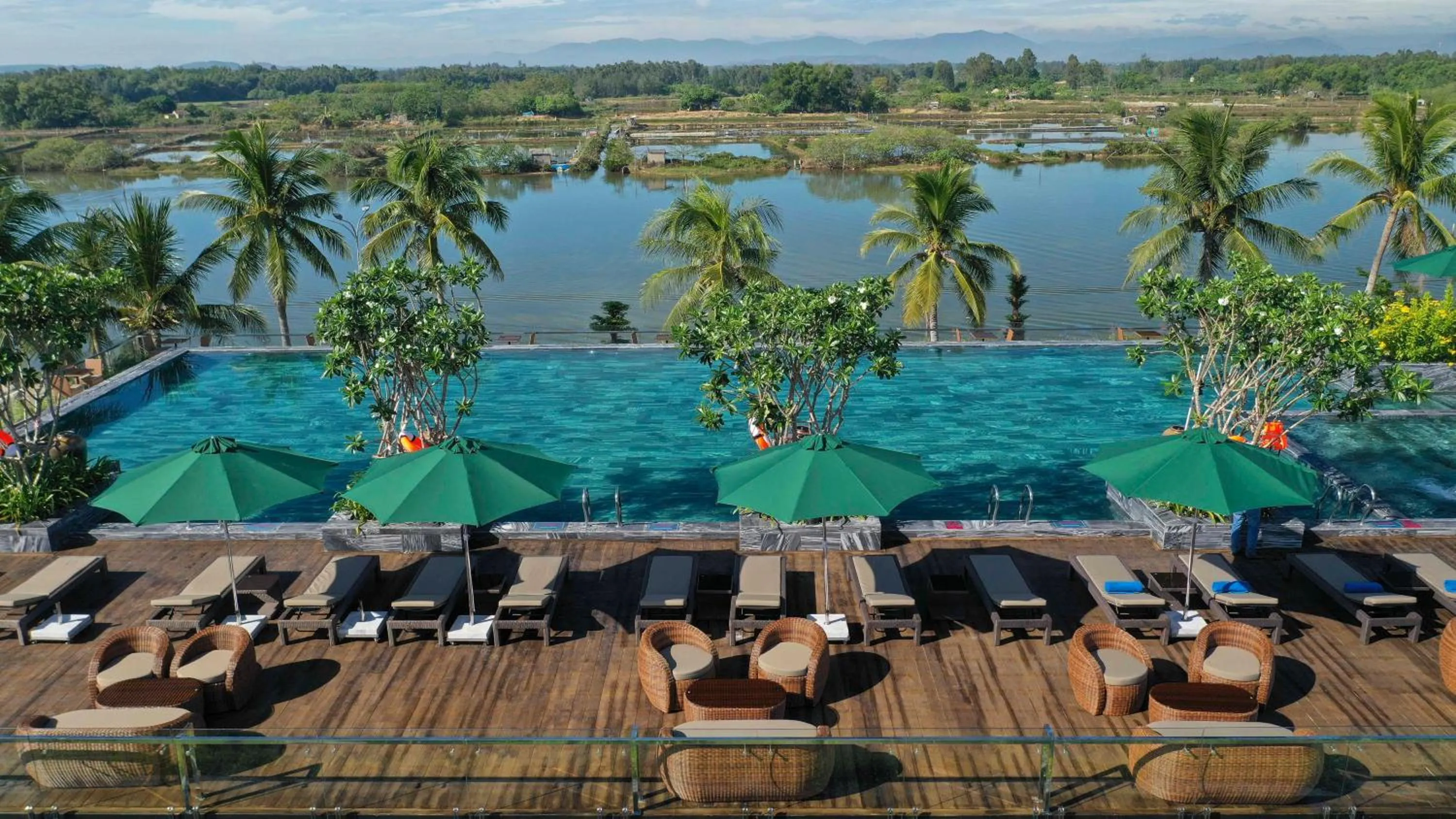 BBQ facilities in CocoLand Thu Xa Ancient Town Resort