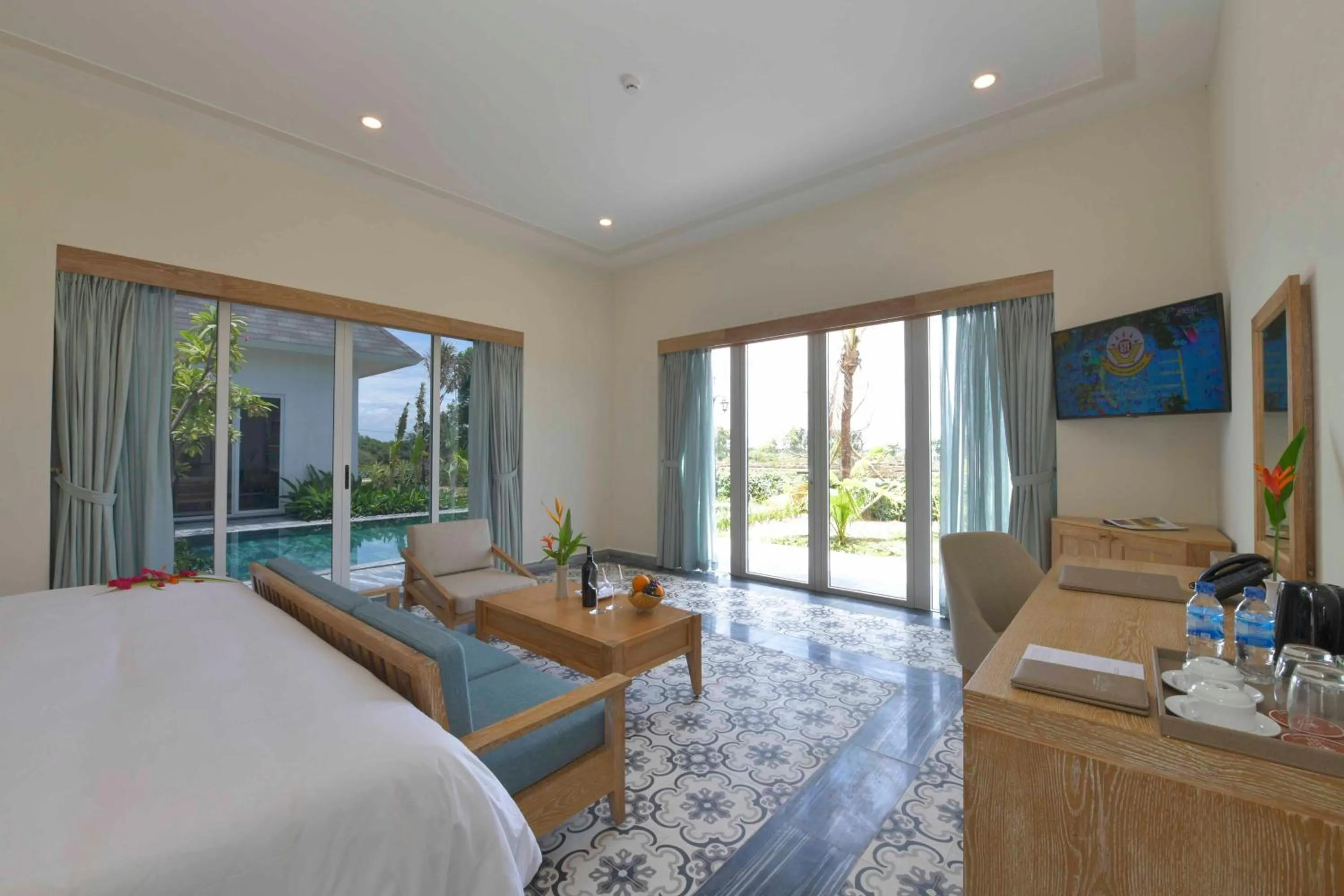 Bed in CocoLand Thu Xa Ancient Town Resort