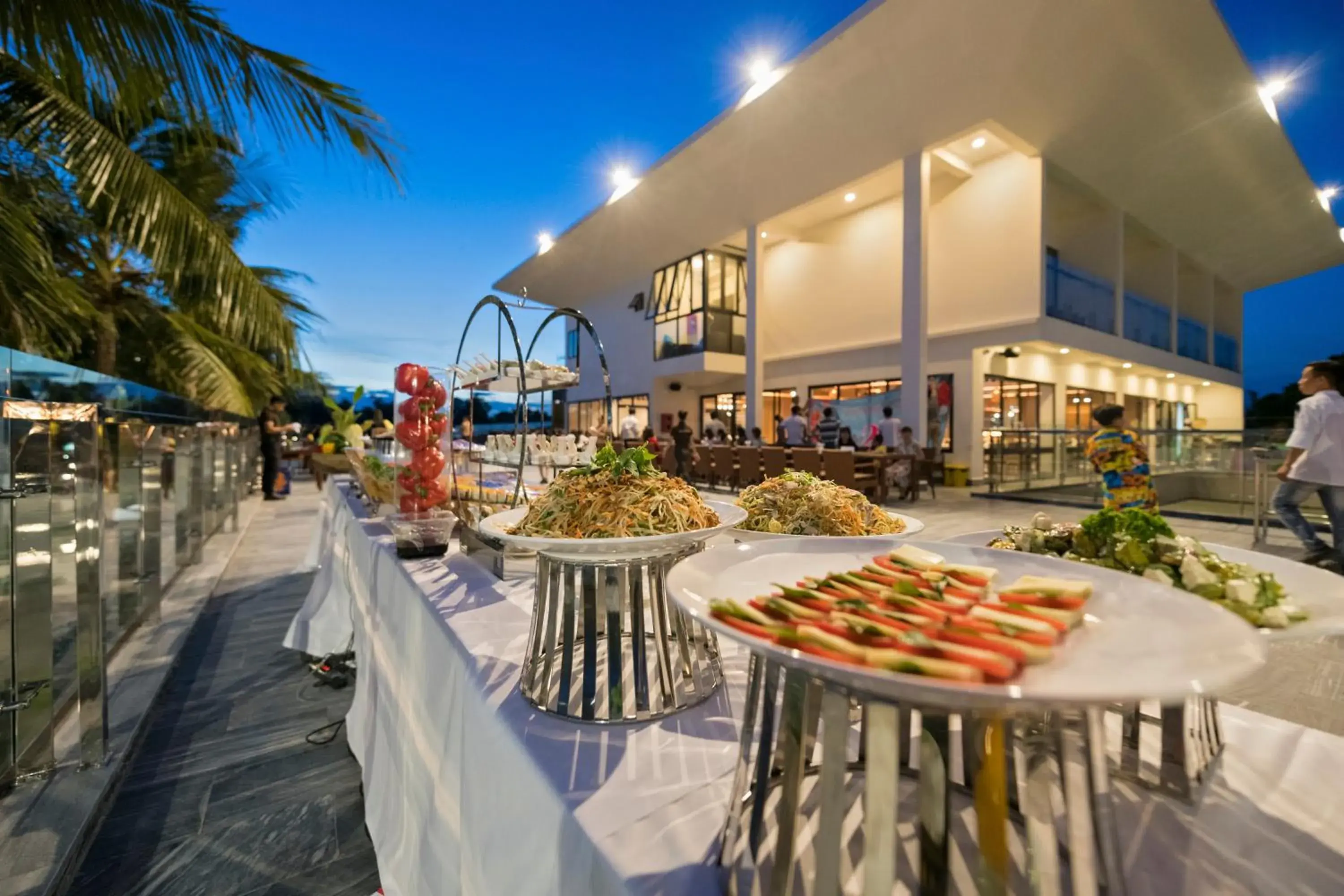 Restaurant/places to eat in CocoLand Thu Xa Ancient Town Resort Restaurant/places to eat in CocoLand Thu Xa Ancient Town Resort