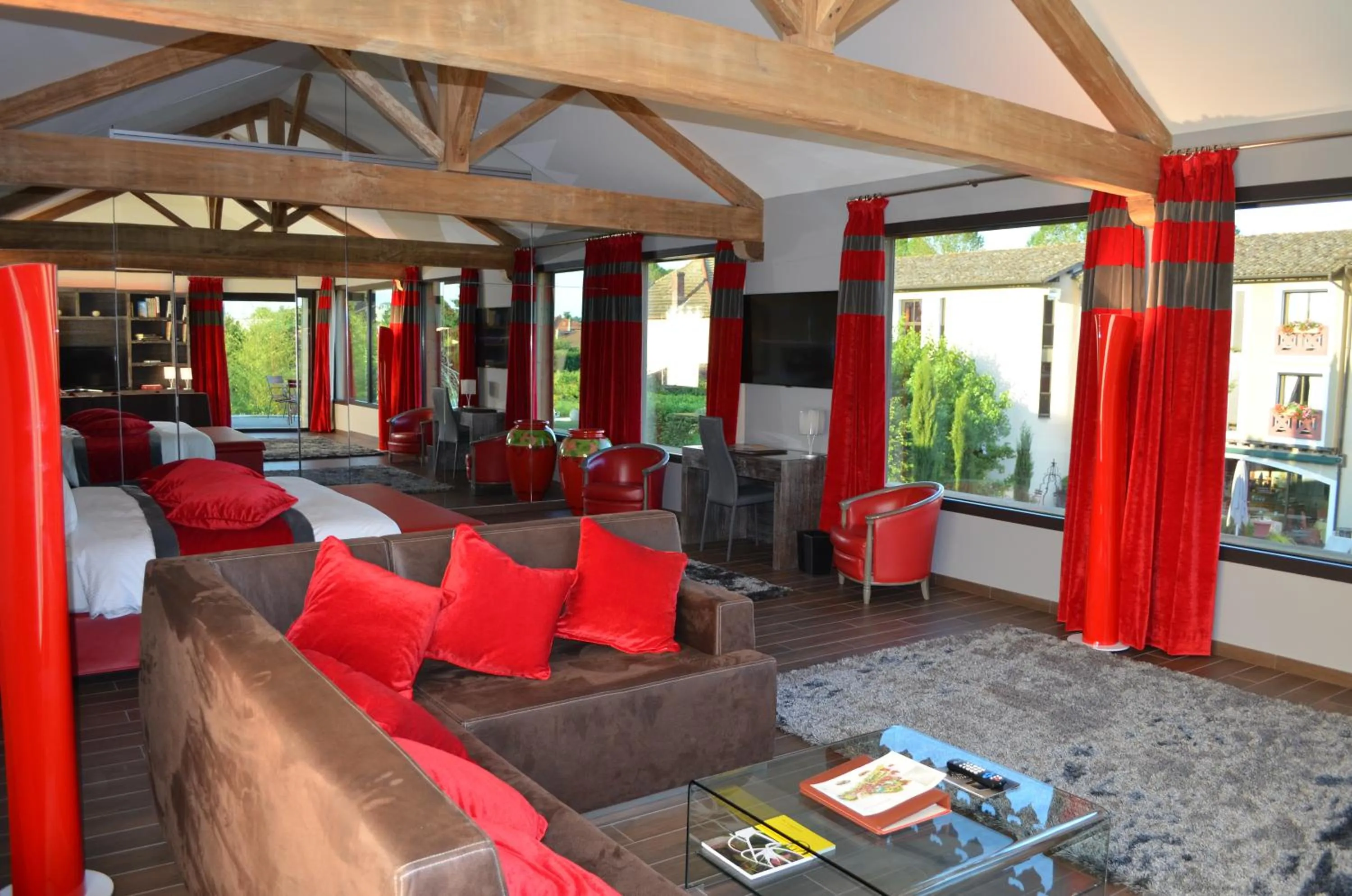 Living room in Georges Blanc Parc & Spa