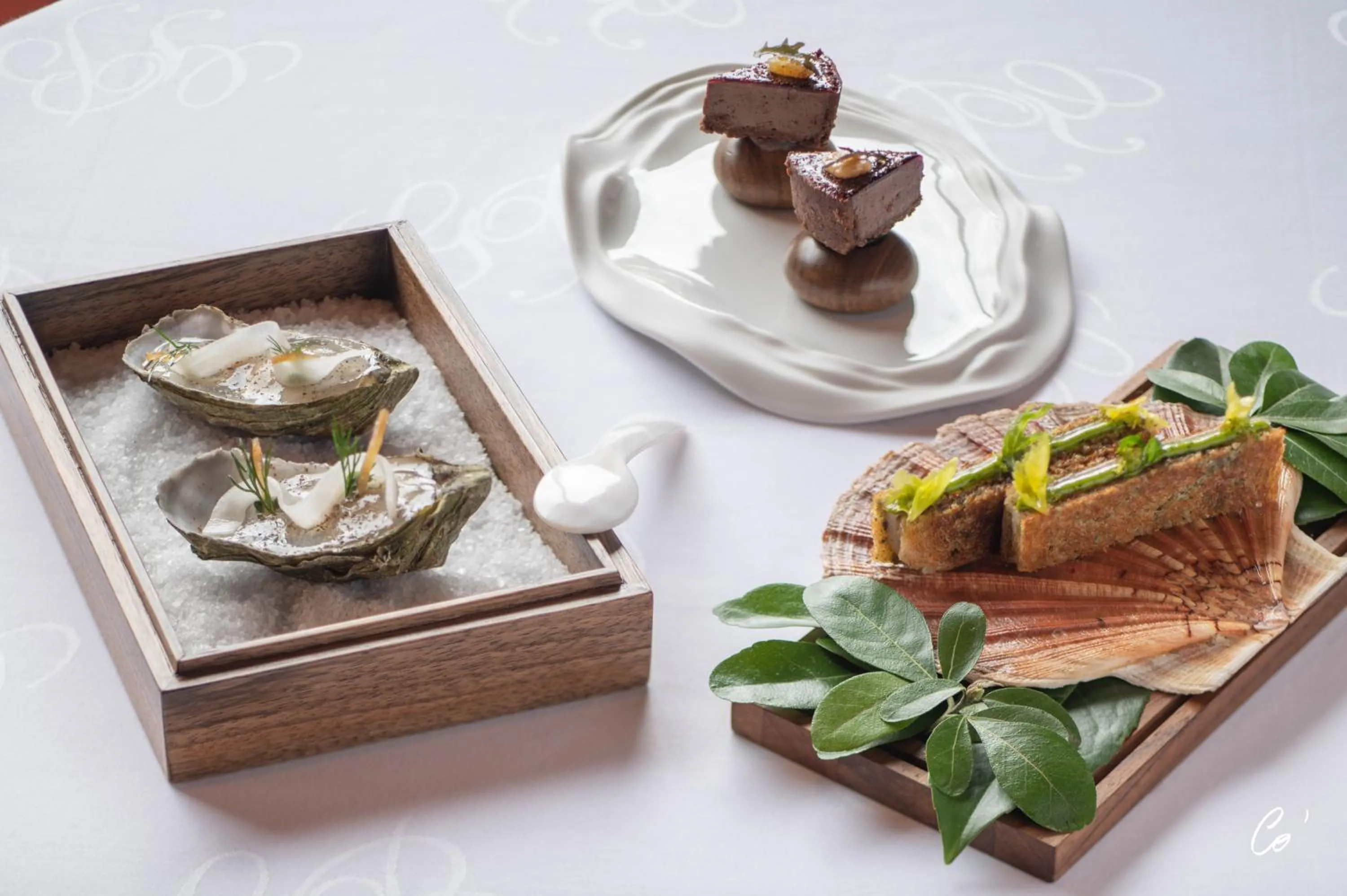 Restaurant/places to eat in Georges Blanc Parc & Spa