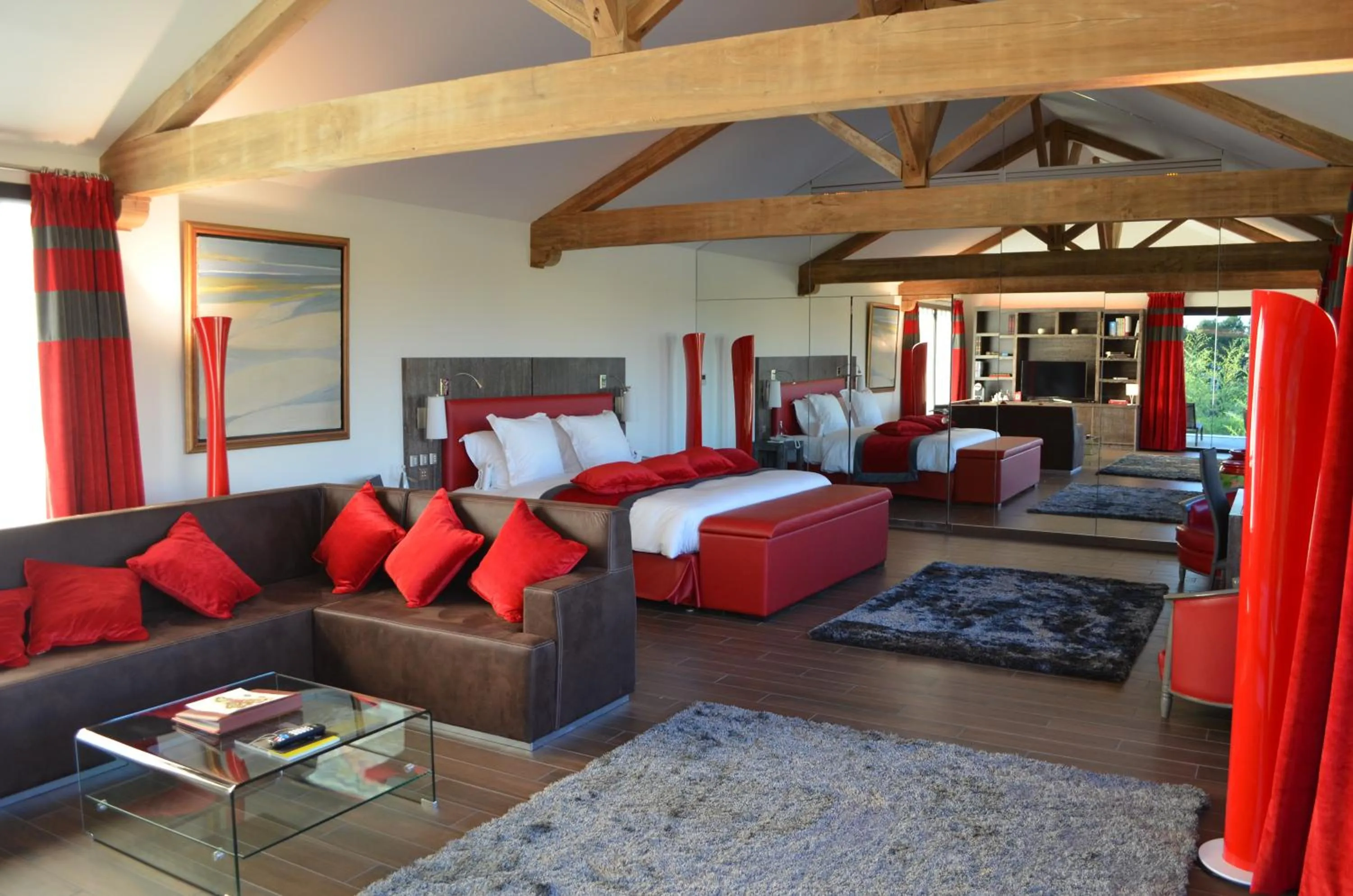 Bedroom in Georges Blanc Parc & Spa