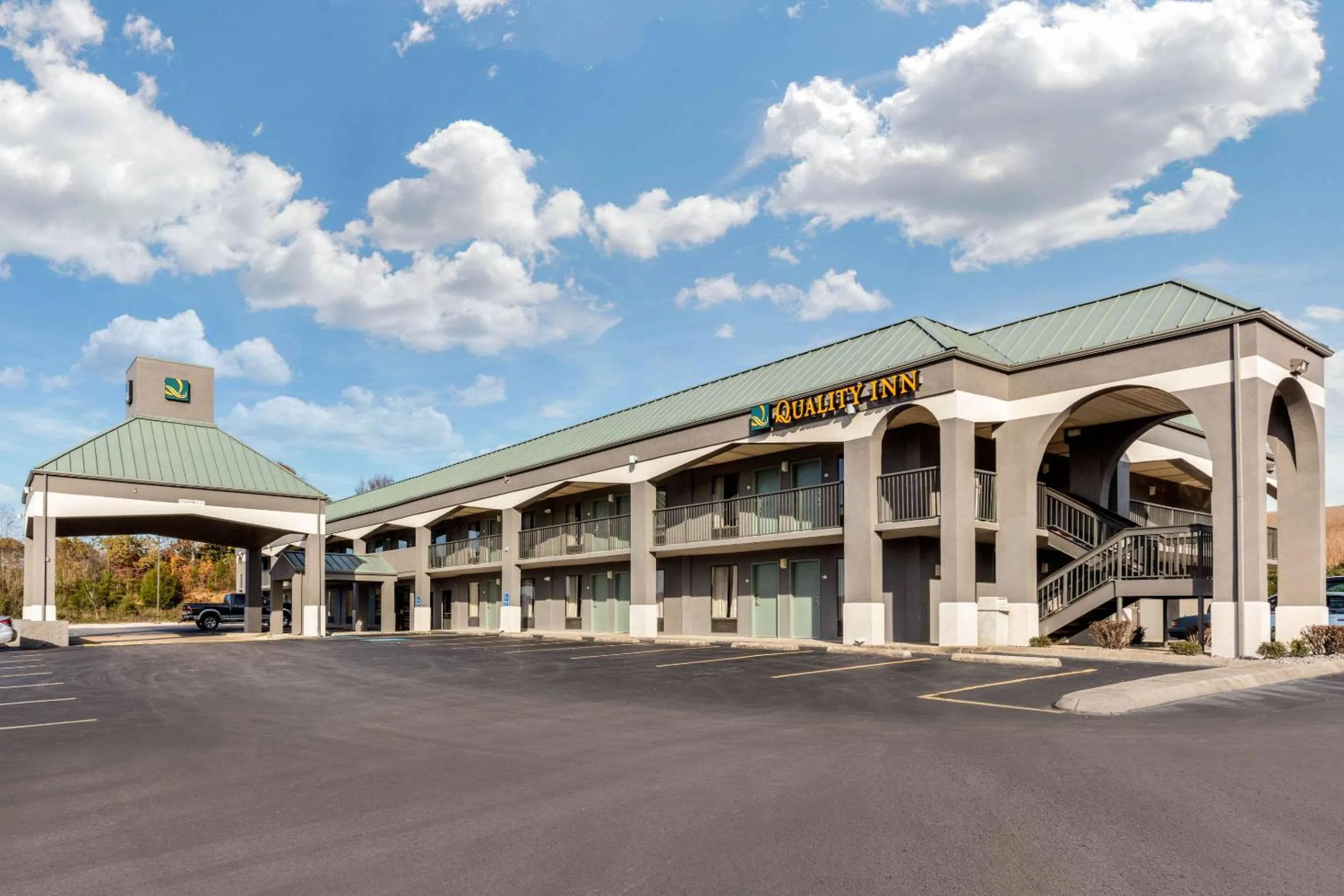 Property building in Quality Inn