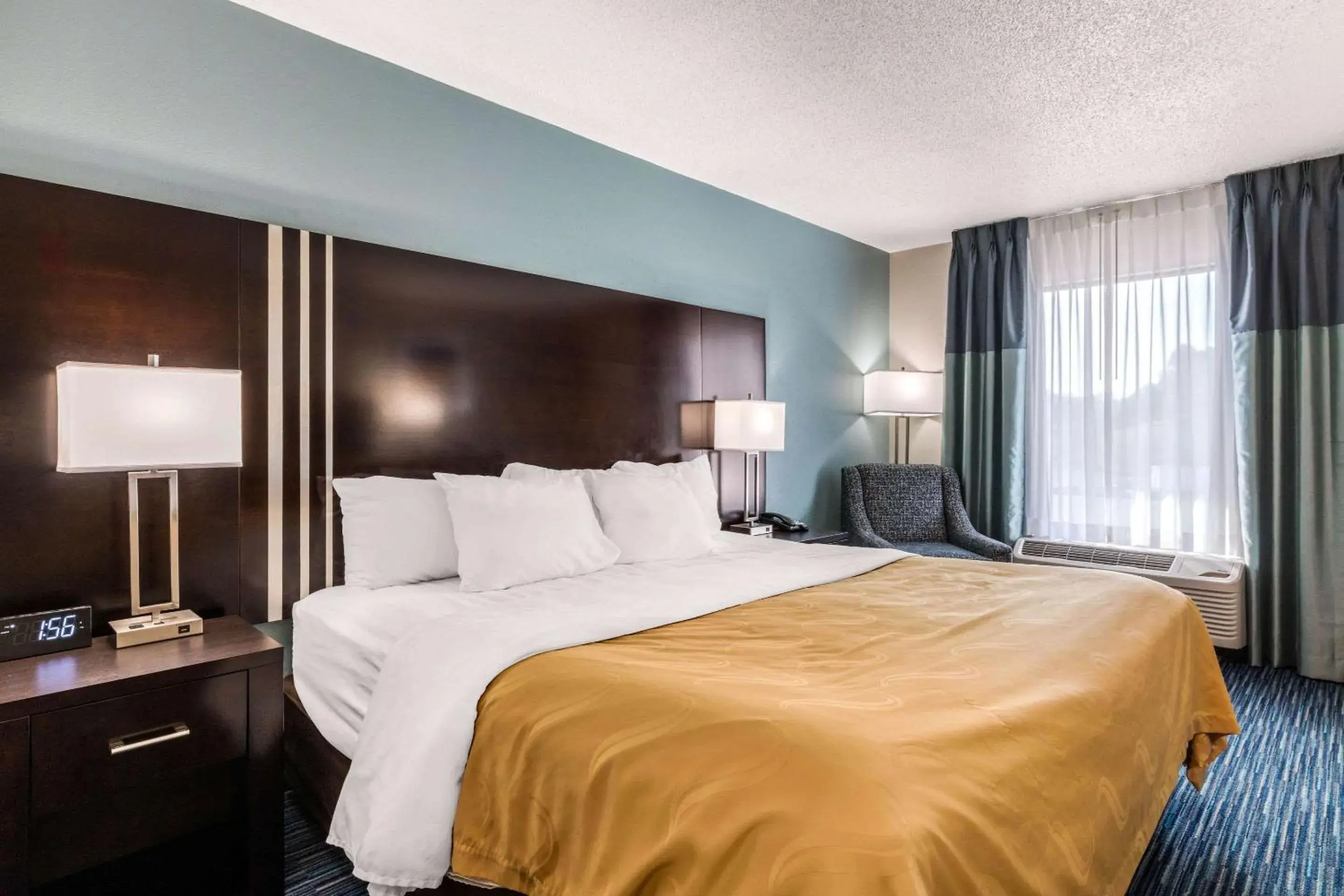 Photo of the whole room, Bed in Quality Inn Gordonsville Photo of the whole room, Bed in Quality Inn Gordonsville