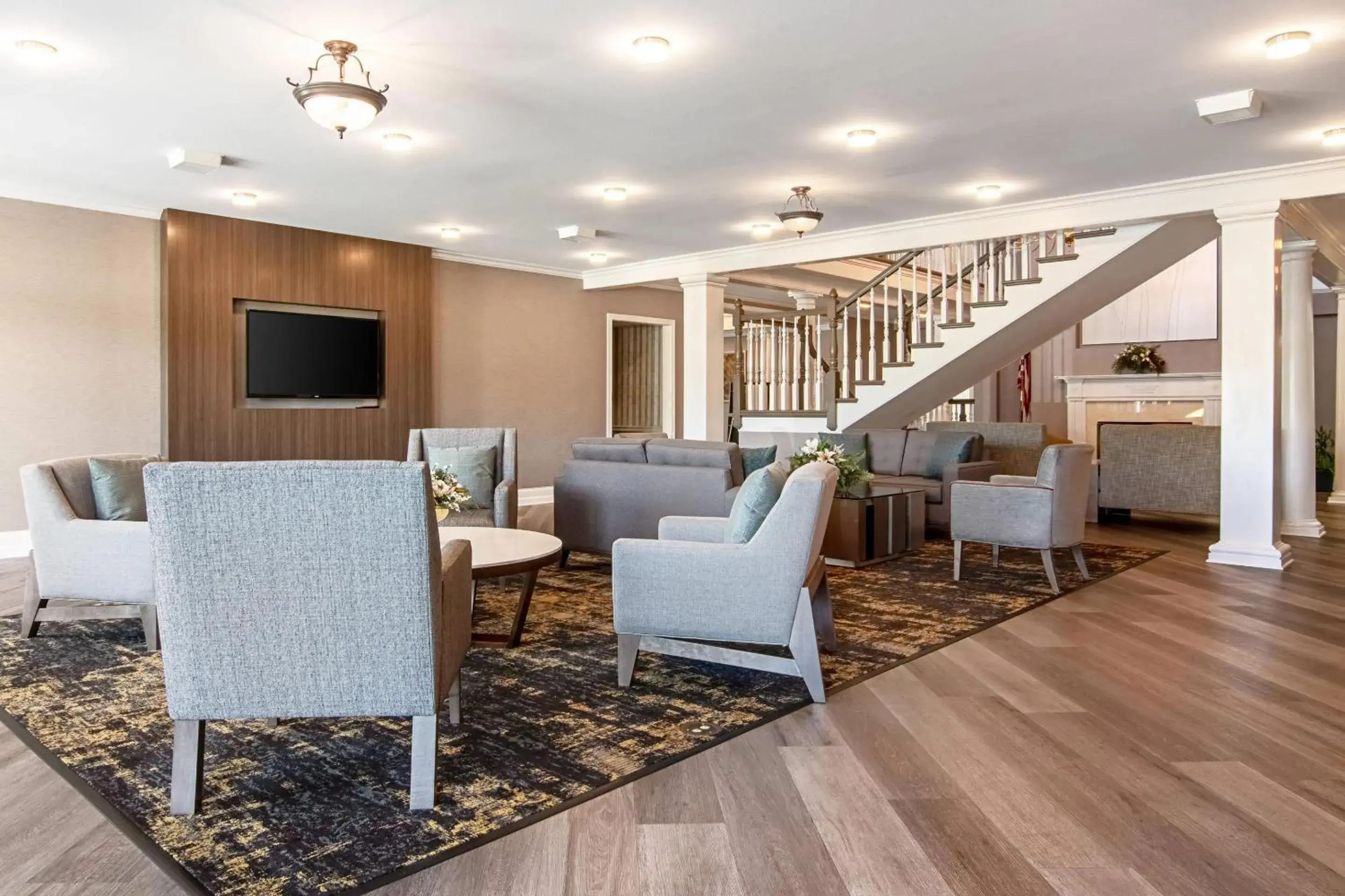 Lobby or reception in Clarion Inn Willow River Lobby or reception in Clarion Inn Willow River