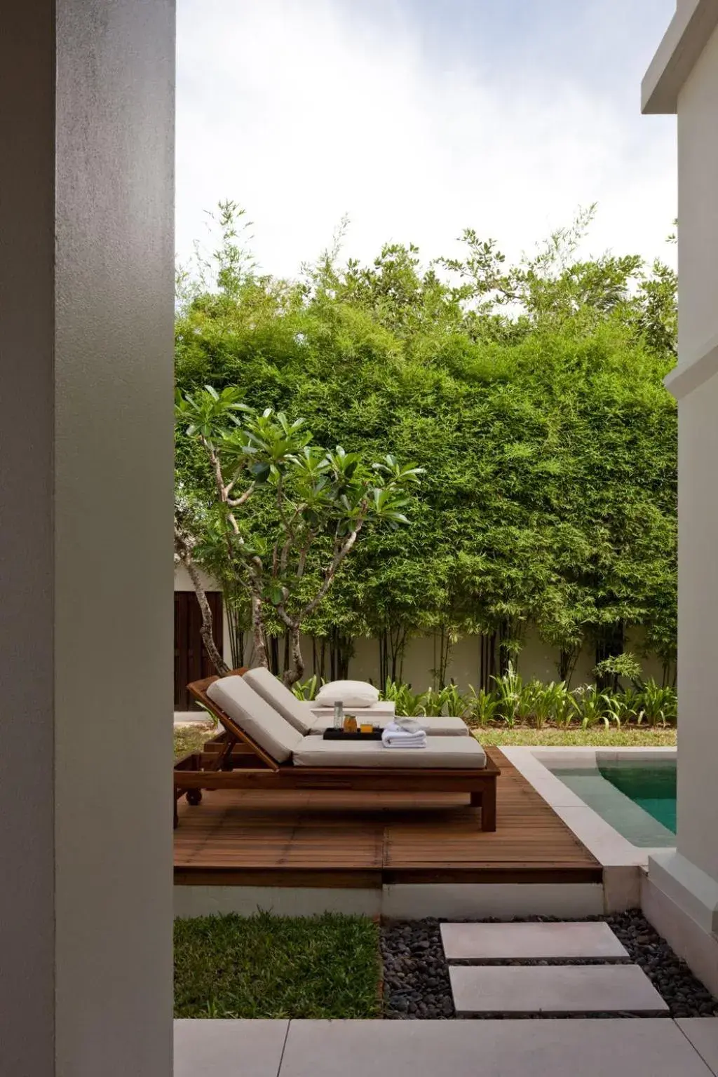 Garden view in SALA Samui Choengmon Beach Resort Garden view in SALA Samui Choengmon Beach Resort
