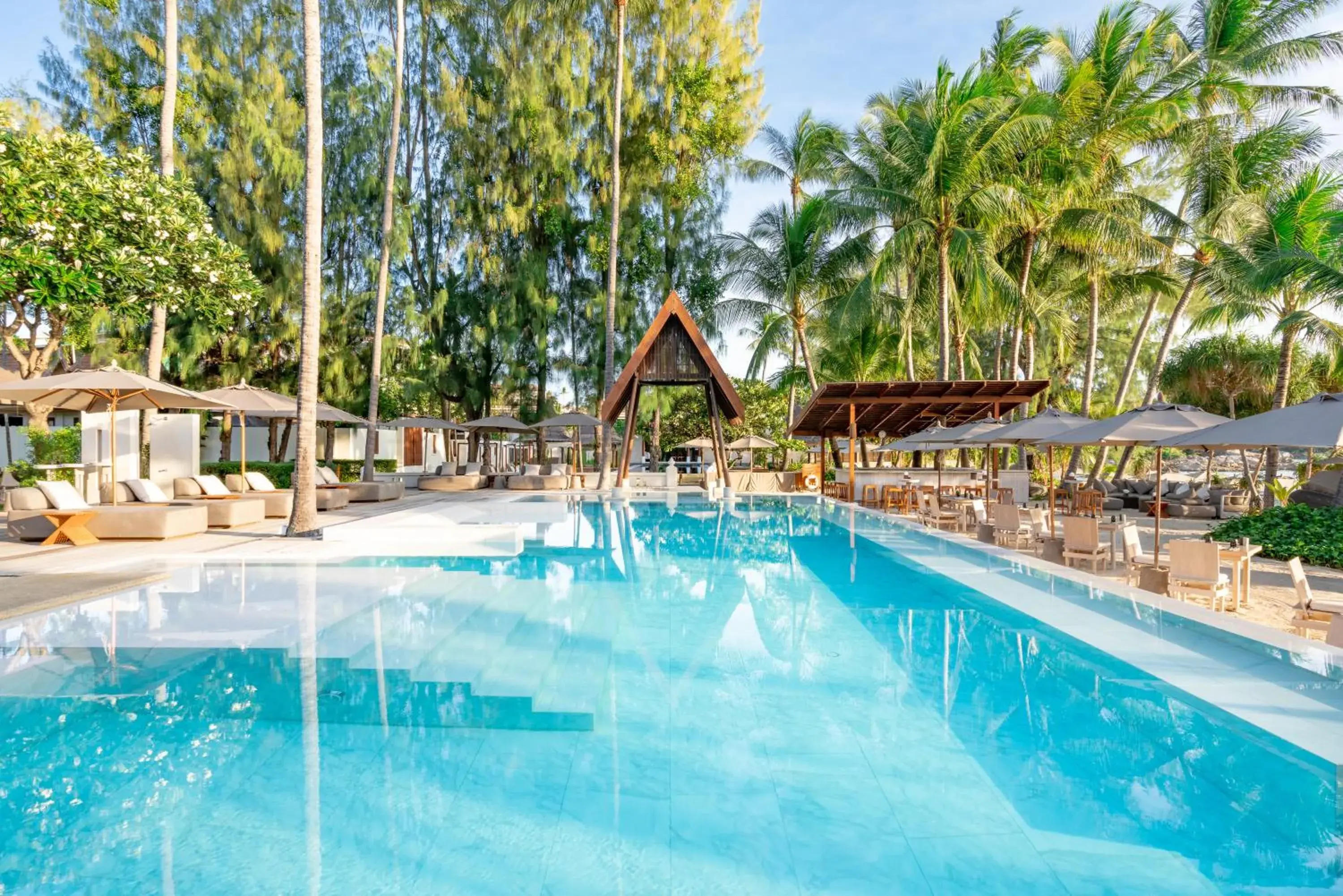 Pool view in SALA Samui Choengmon Beach Resort Pool view in SALA Samui Choengmon Beach Resort