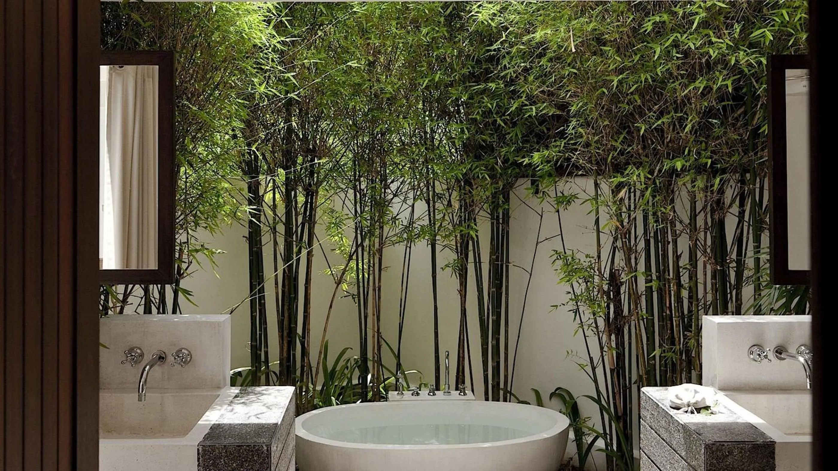 Hot Tub in SALA Samui Choengmon Beach Resort