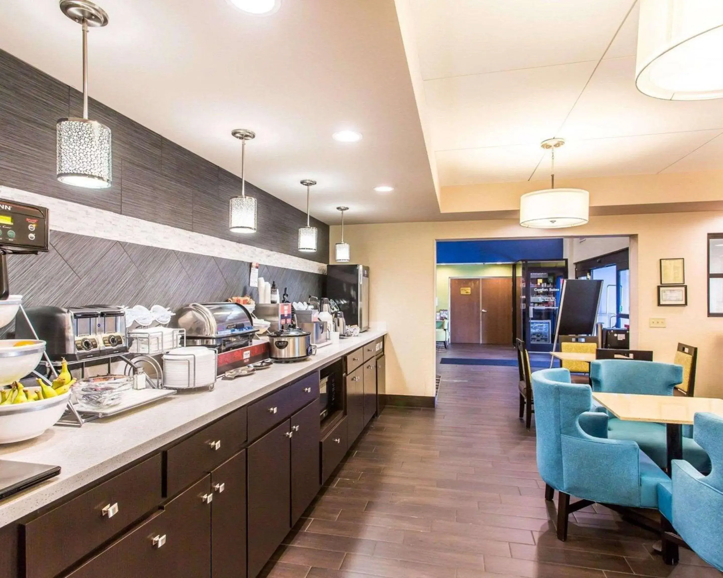 Breakfast in Comfort Suites Cookeville Breakfast in Comfort Suites Cookeville