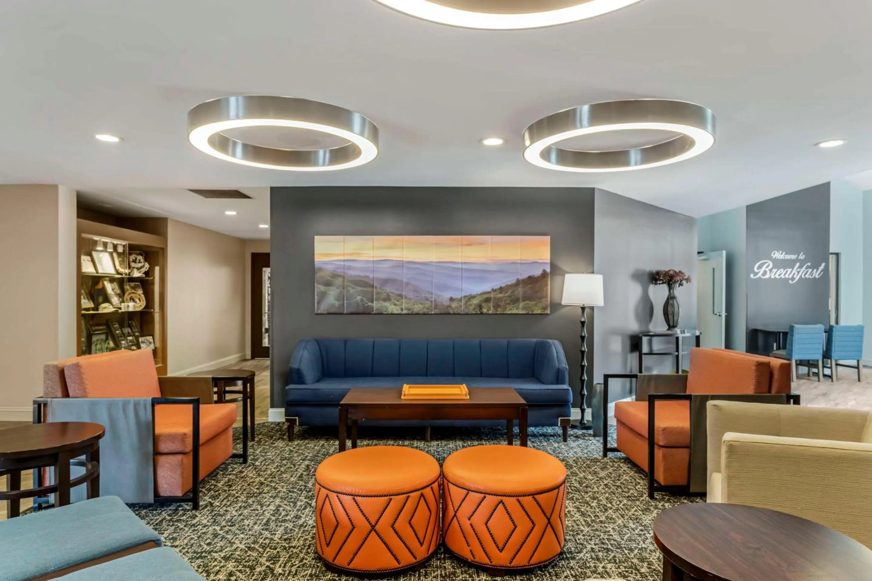 Lobby or reception in LeConte Hotel & Convention Center, an Ascend Collection Hotel