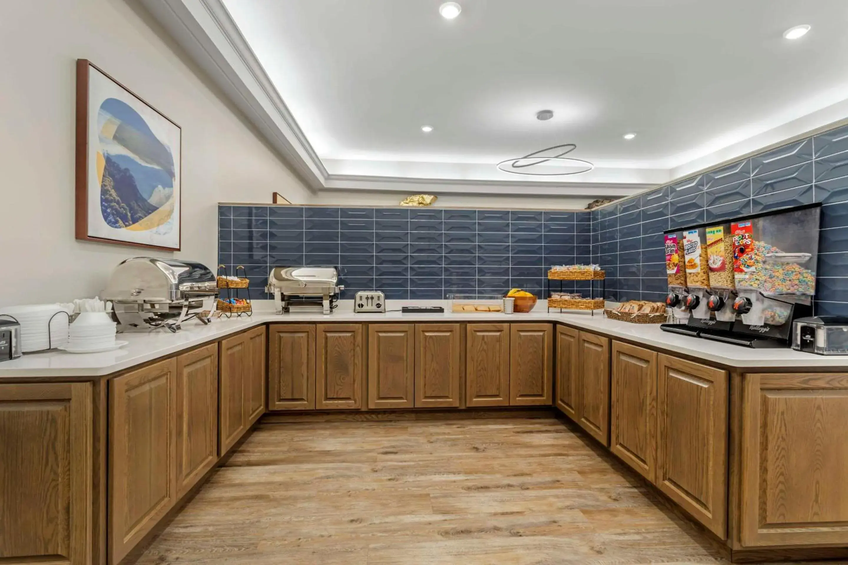 Breakfast in LeConte Hotel & Convention Center, an Ascend Collection Hotel Breakfast in LeConte Hotel & Convention Center, an Ascend Collection Hotel