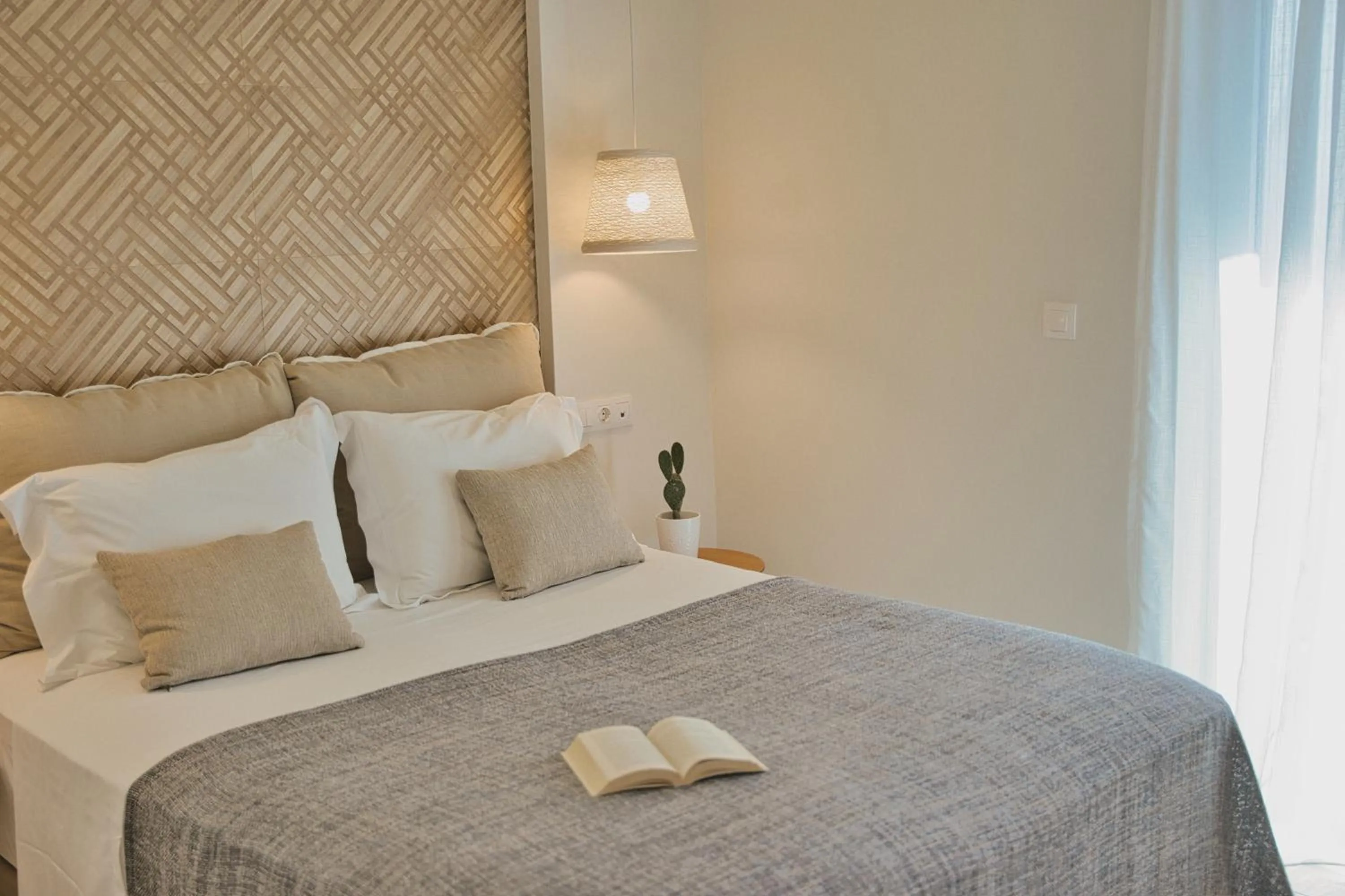 Bed in Aeolia suites