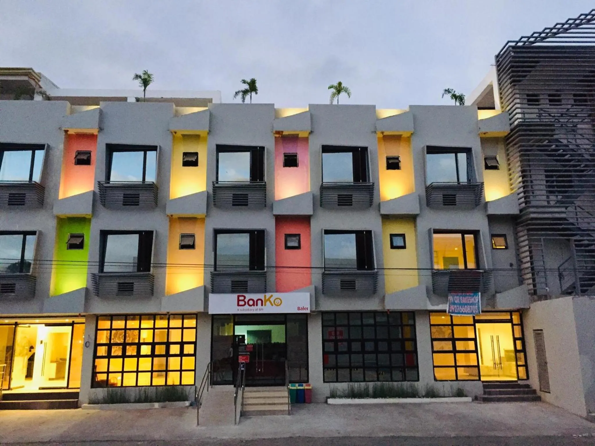 Facade/entrance in Hotel Rupert A Baler