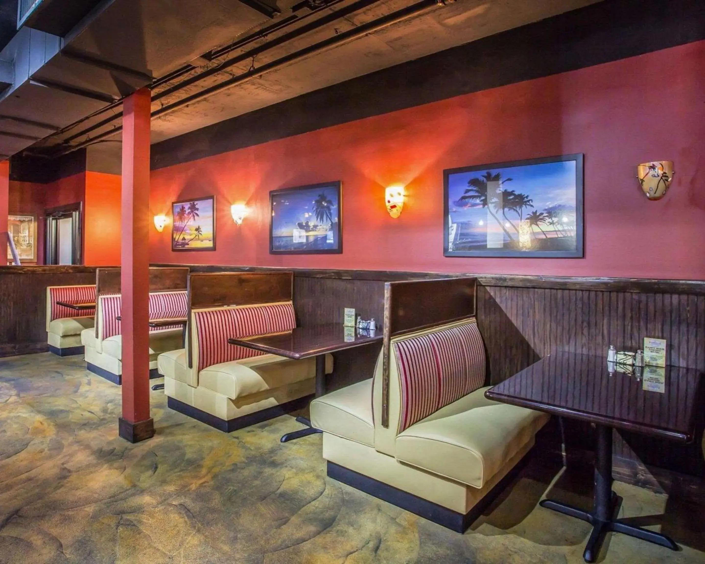 Restaurant/places to eat in Quality Suites Nashville Airport Restaurant/places to eat in Quality Suites Nashville Airport