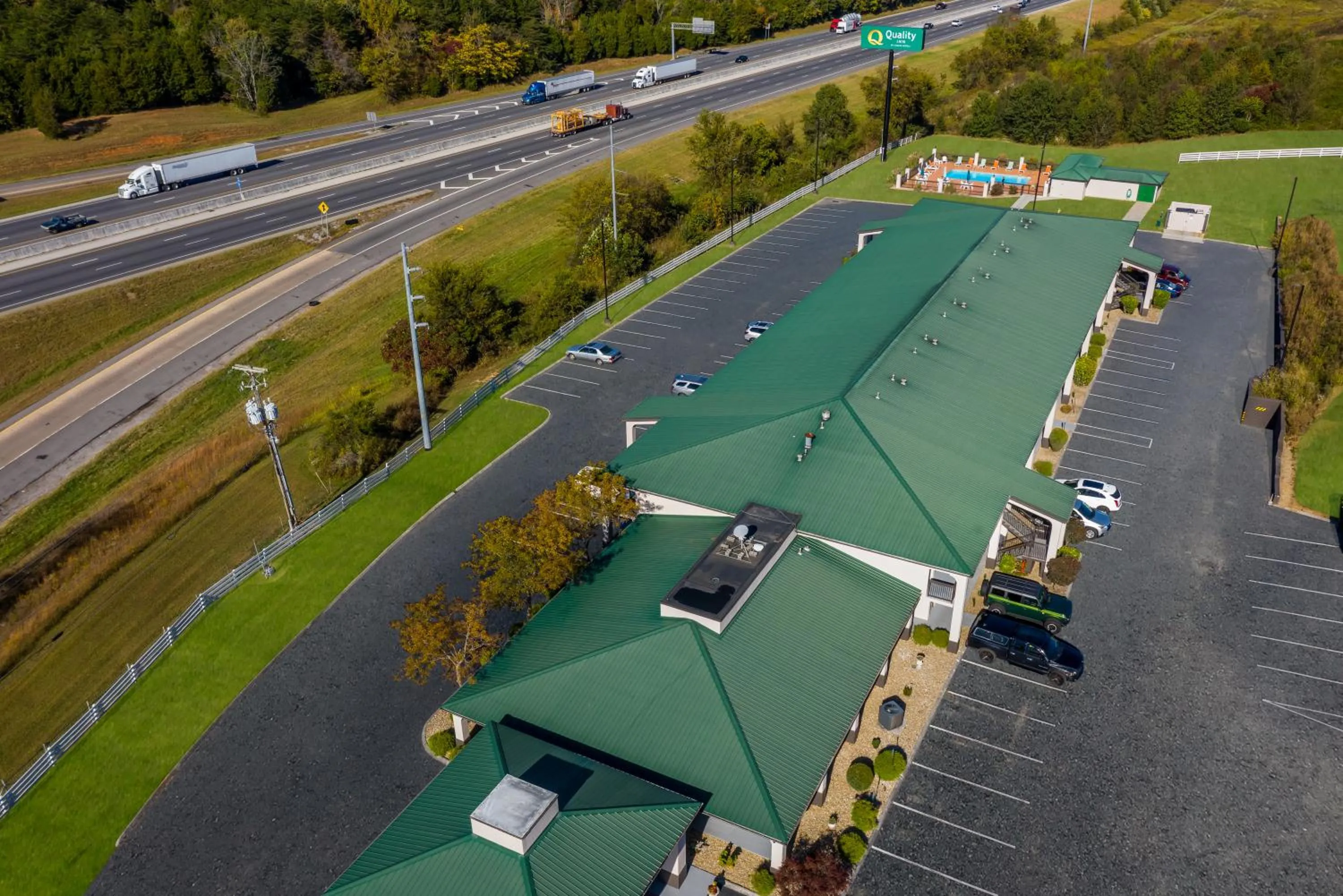 Property building in Quality Inn Dandridge