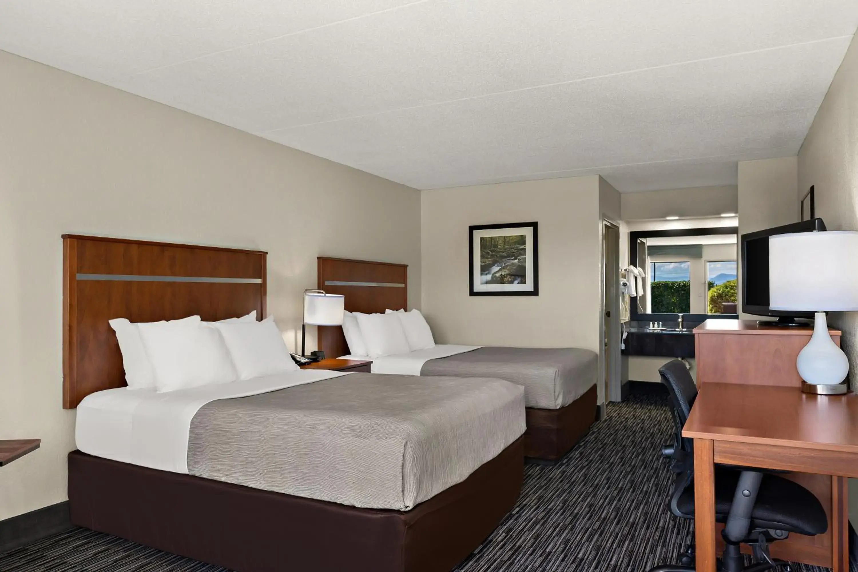 Bedroom, Bed in Quality Inn Dandridge Bedroom, Bed in Quality Inn Dandridge