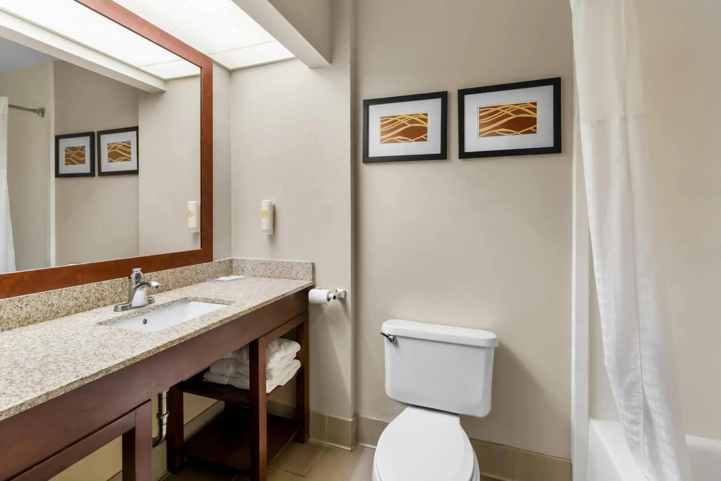 Bedroom in Comfort Suites Goodlettsville Rivergate Bedroom in Comfort Suites Goodlettsville Rivergate