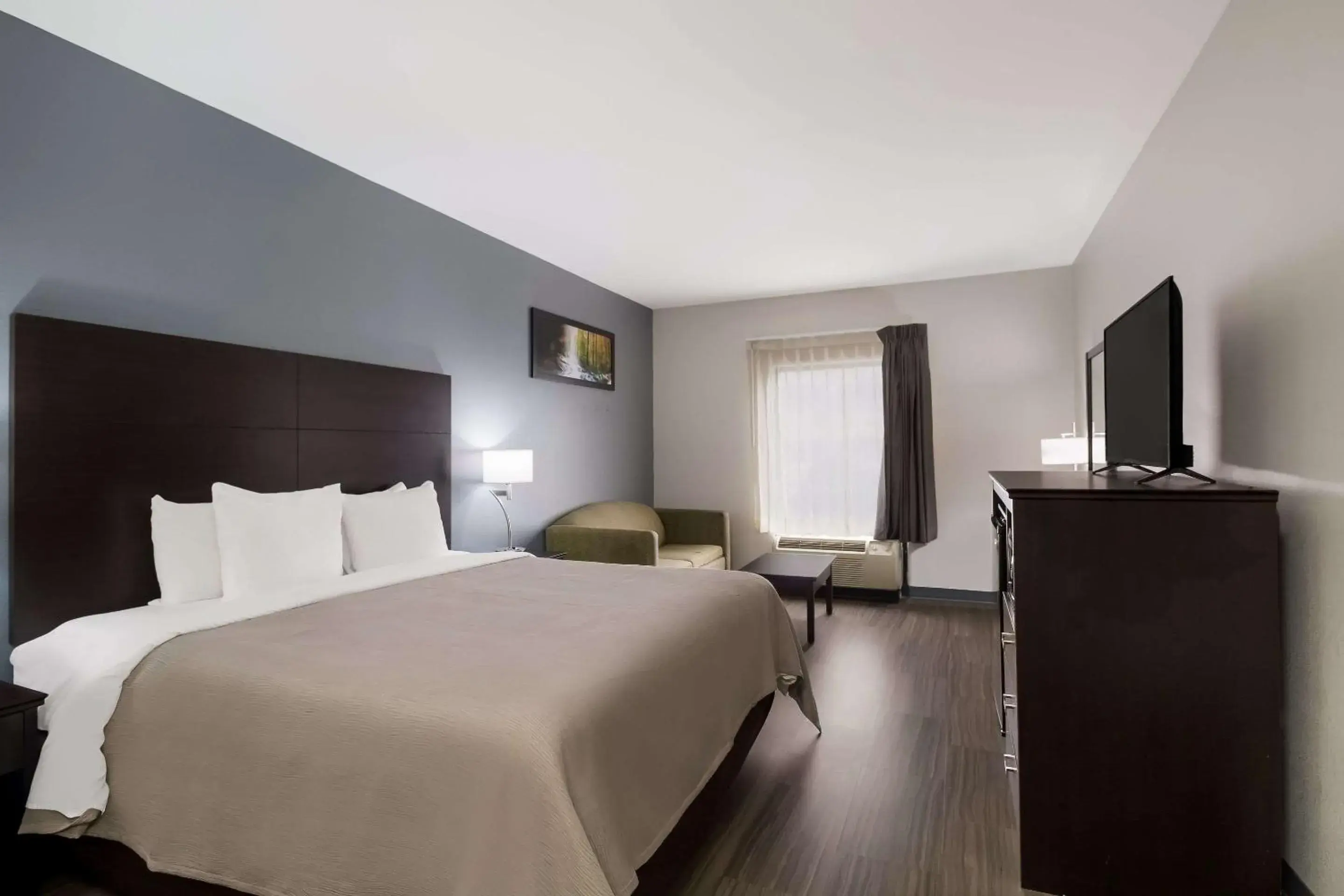 Bedroom, Bed in Quality Inn Columbia I-65 Bedroom, Bed in Quality Inn Columbia I-65