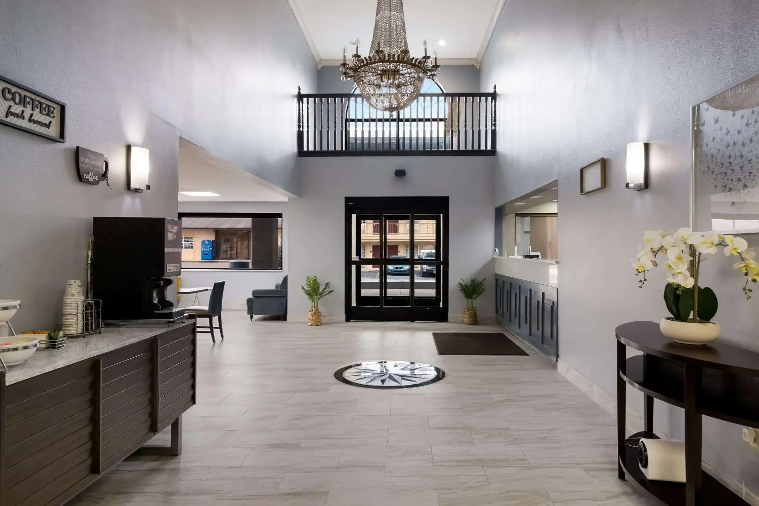 Lobby or reception in Quality Inn Columbia I-65 Lobby or reception in Quality Inn Columbia I-65