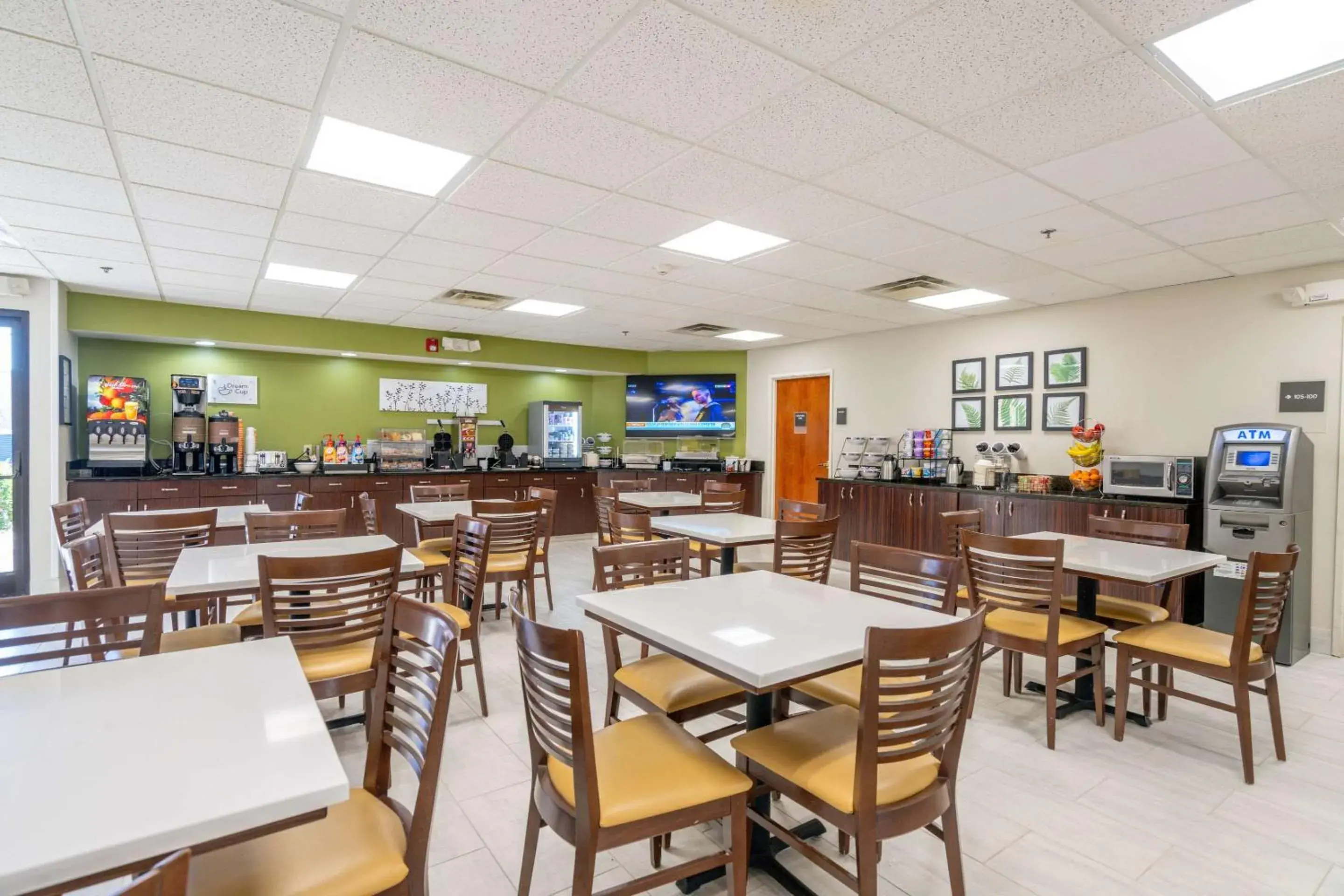 Breakfast in Sleep Inn Murfreesboro Shopping District Breakfast in Sleep Inn Murfreesboro Shopping District