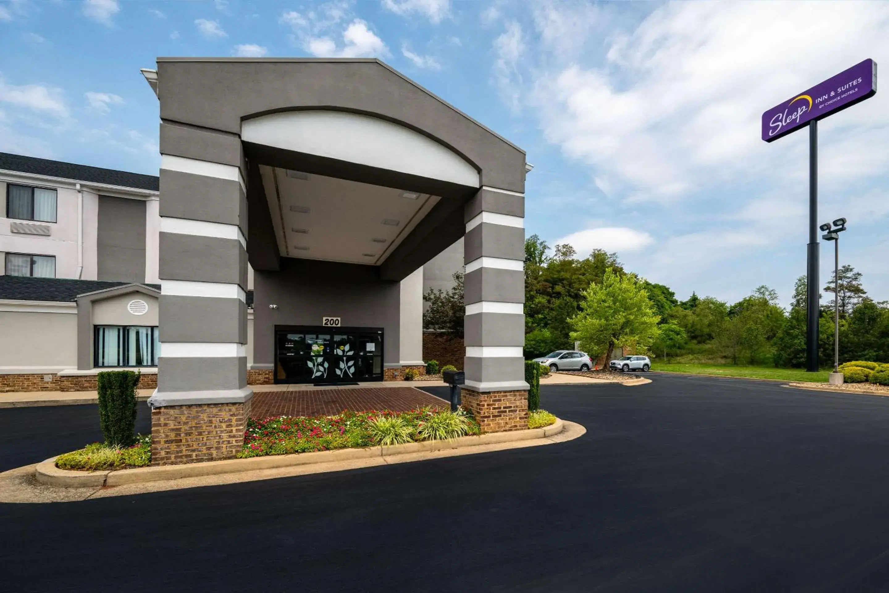 Property building in Sleep Inn & Suites Kingsport TriCities Airport Property building in Sleep Inn & Suites Kingsport TriCities Airport