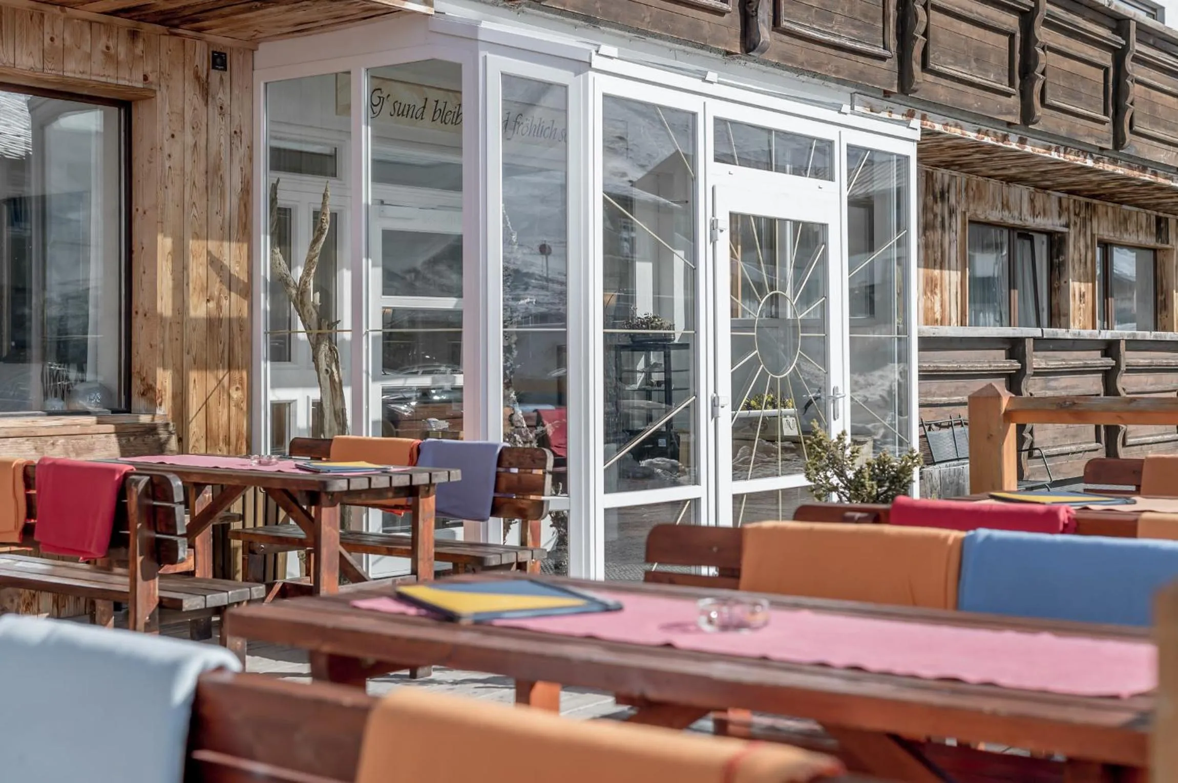 Restaurant/places to eat in Sonne & Schnee in Kühtai