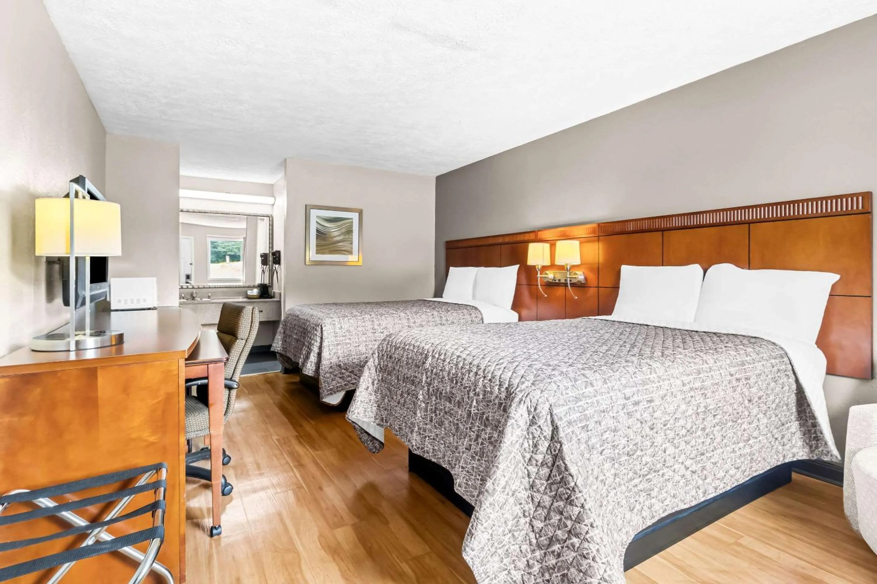 Bedroom, Bed in Rodeway Inn