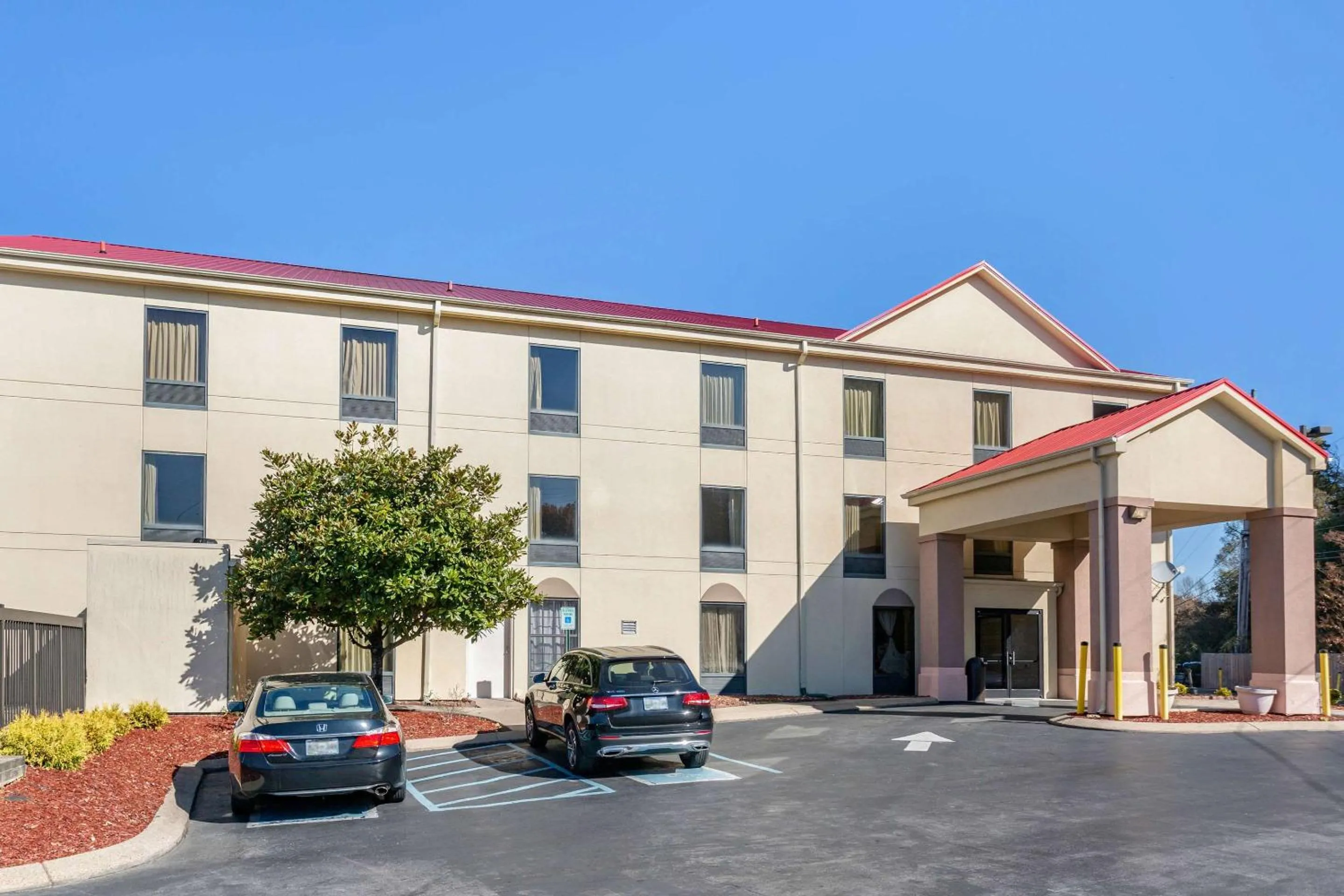 Property building in Econo Lodge Lookout Mountain