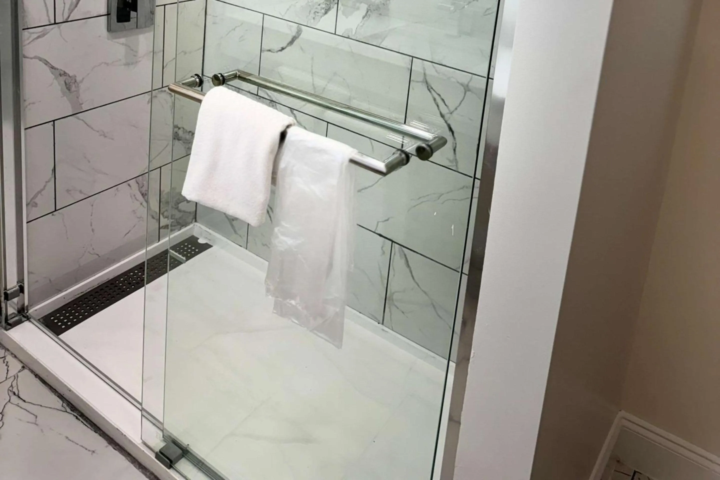 Bedroom in Quality Inn Creekside - Downtown Gatlinburg