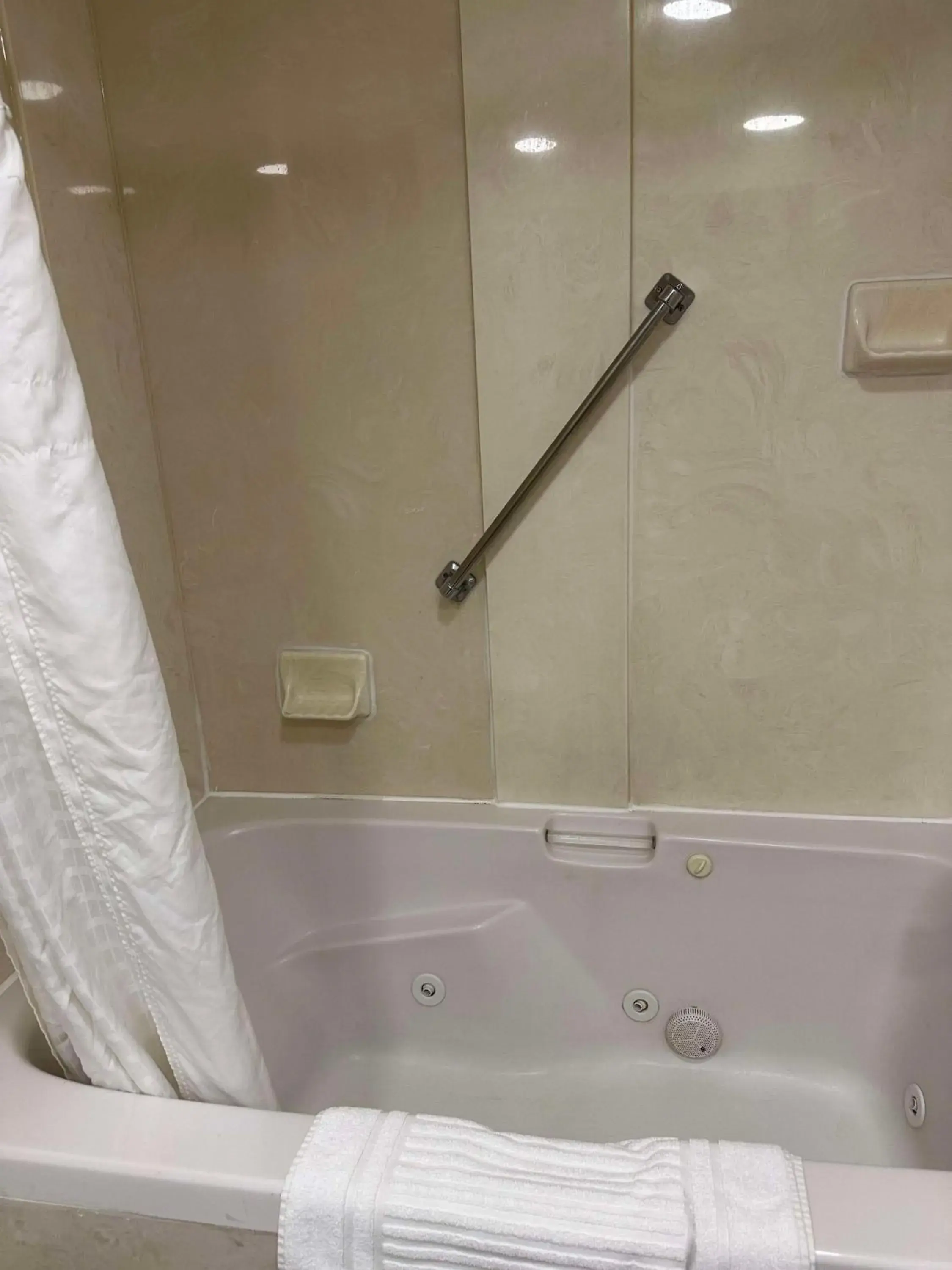 Bathroom in Vista Suites Near Island and Leconte Convention Center Bathroom in Vista Suites Near Island and Leconte Convention Center