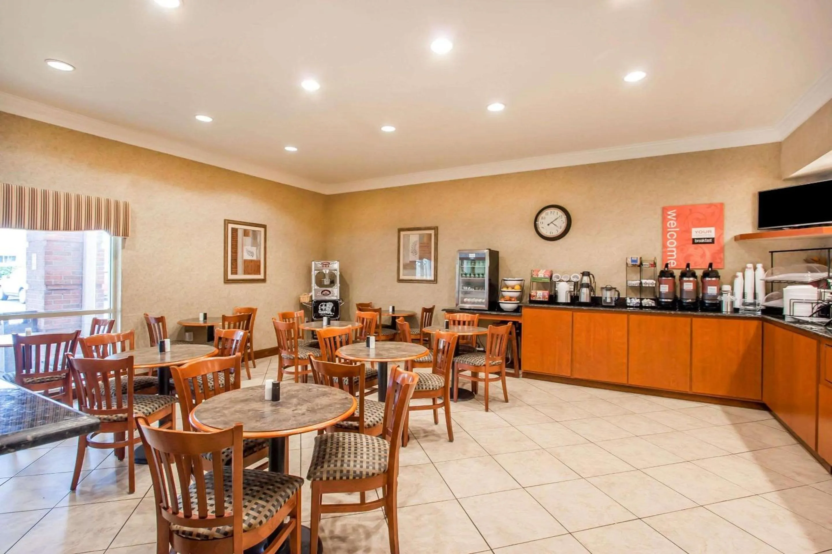 Restaurant/places to eat in Quality Inn & Suites Germantown North