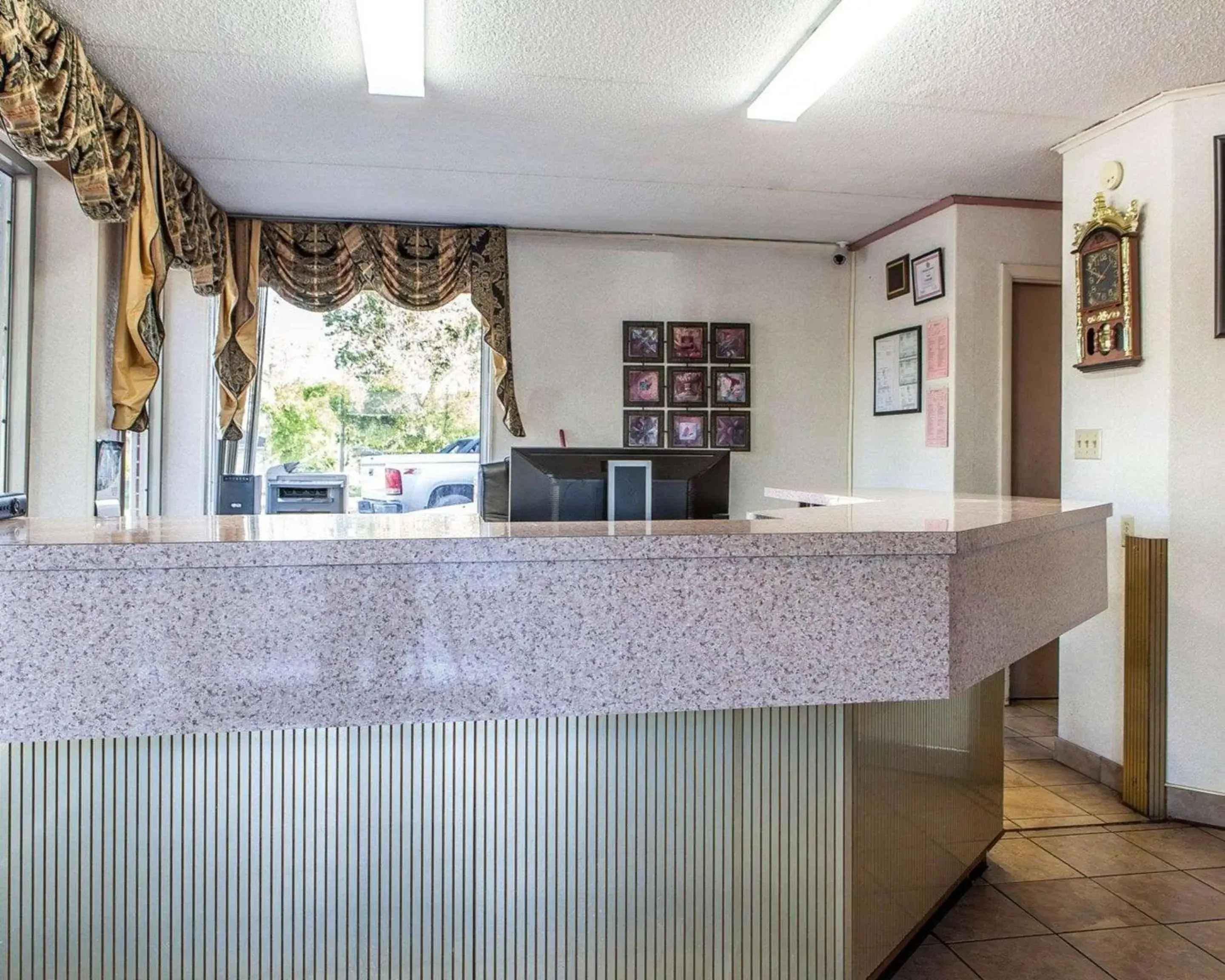 Lobby or reception in Rodeway Inn Lobby or reception in Rodeway Inn