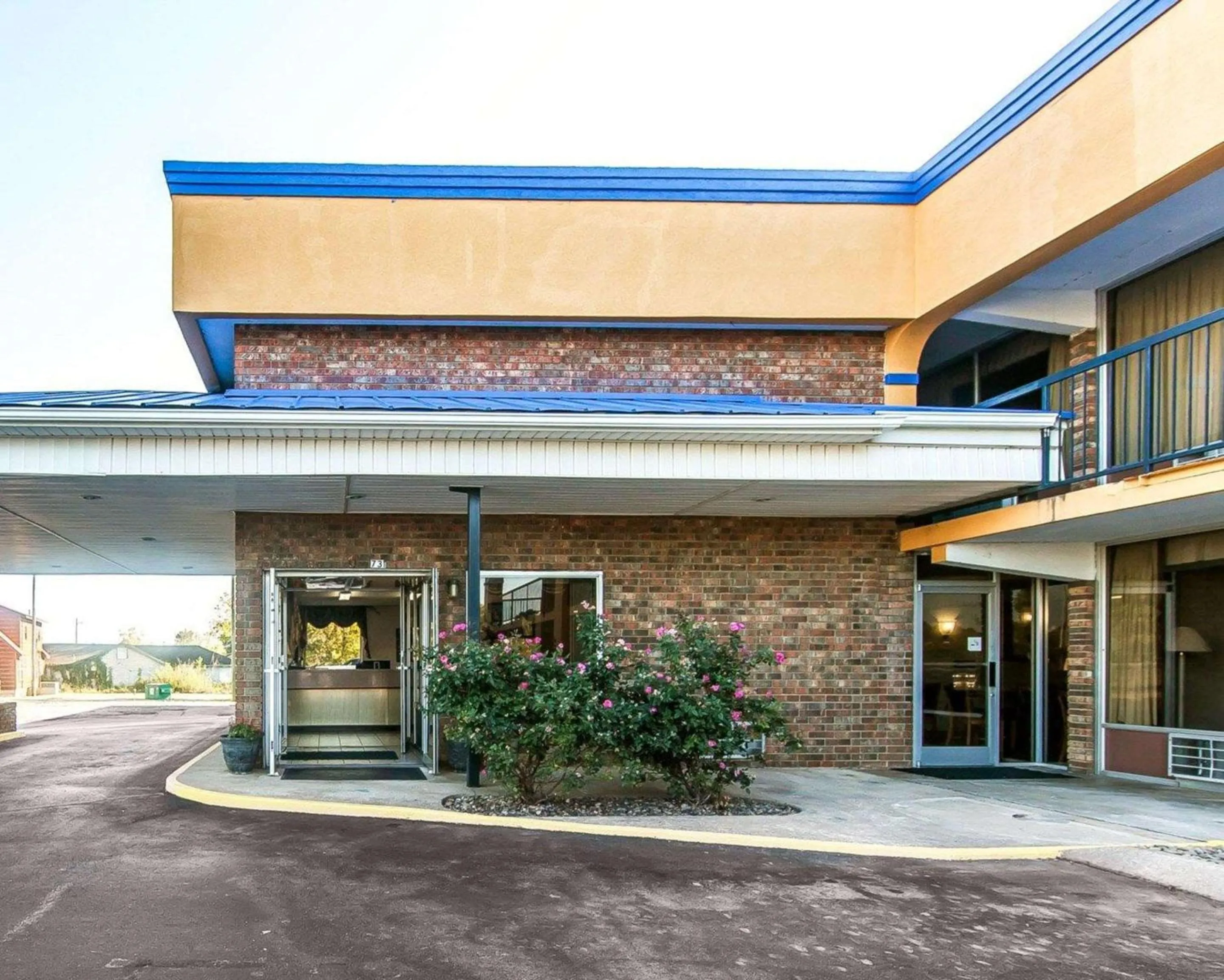 Property building in Rodeway Inn Sweetwater South