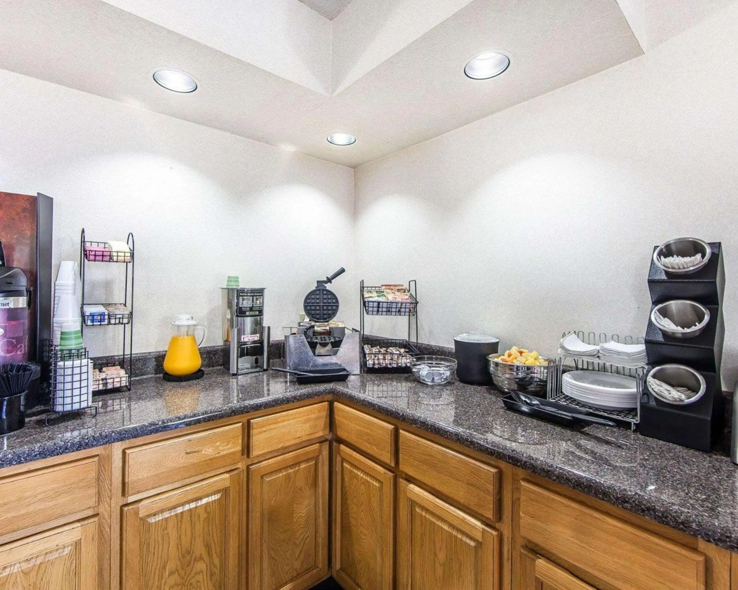 Restaurant/places to eat in Rodeway Inn Sweetwater South