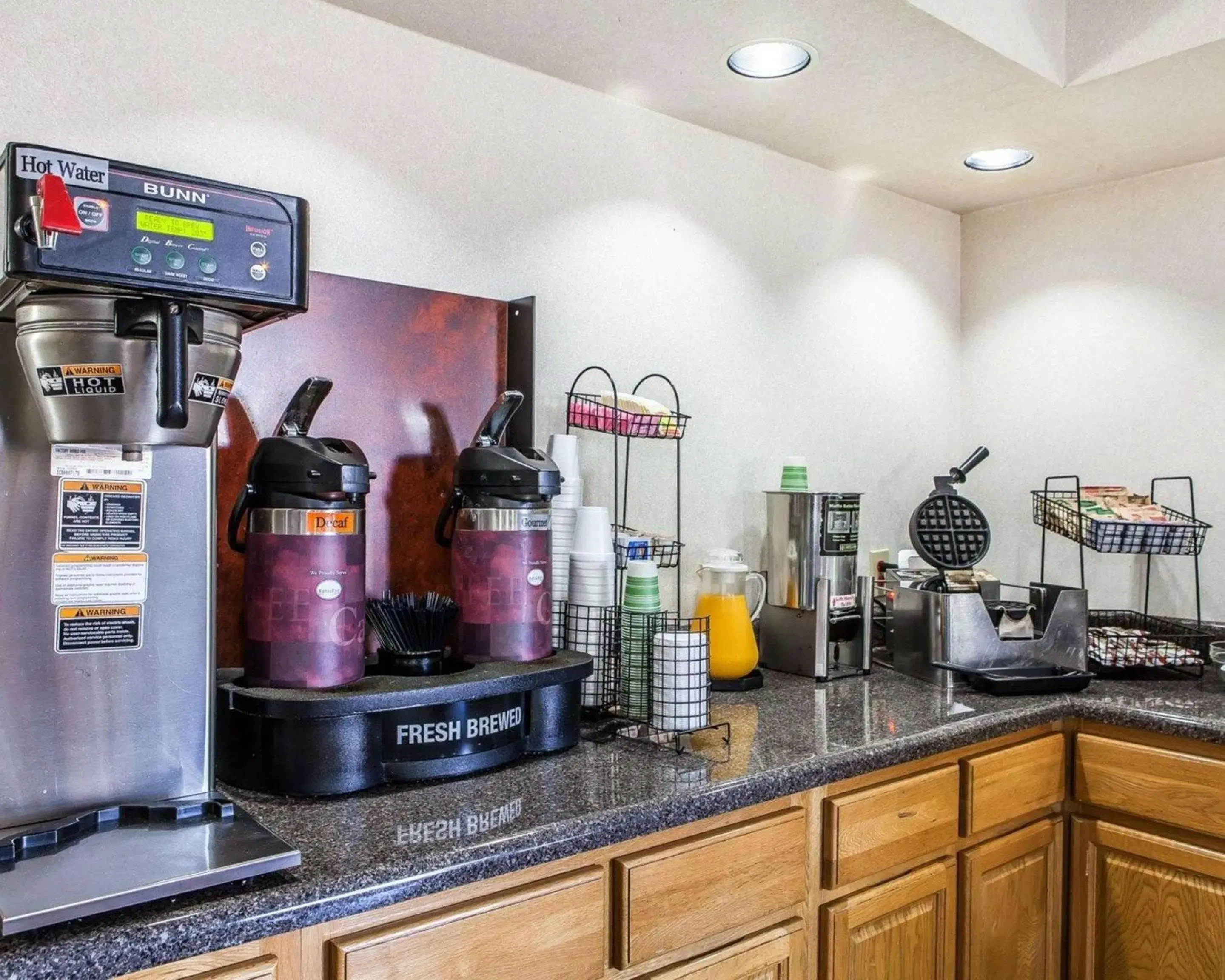 Restaurant/places to eat in Rodeway Inn Restaurant/places to eat in Rodeway Inn