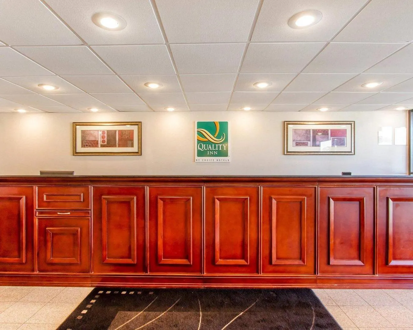 Lobby or reception in Quality Inn Dyersburg I-155