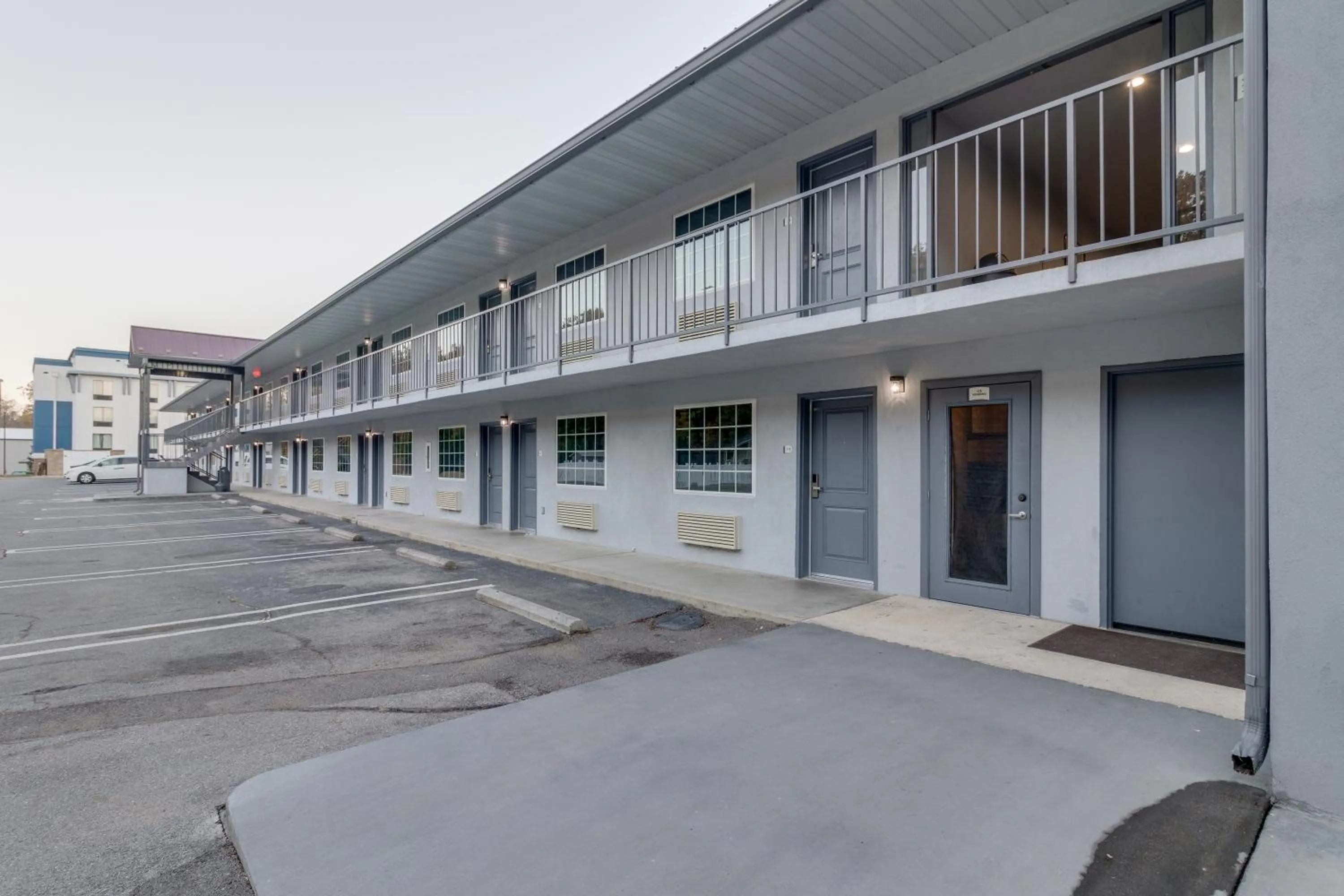 Property building in Quality Inn Kodak Sevierville