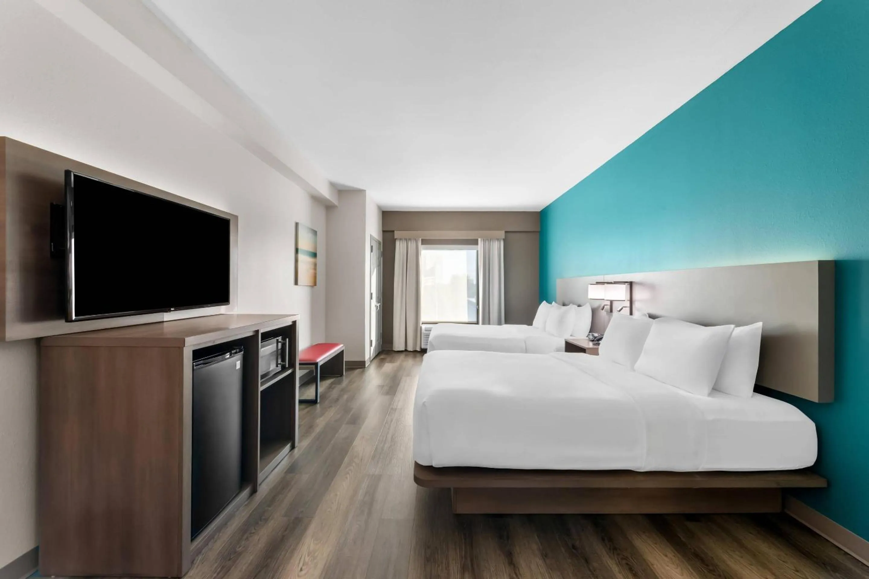 Bedroom, Bed in Comfort Suites Knoxville West - Farragut