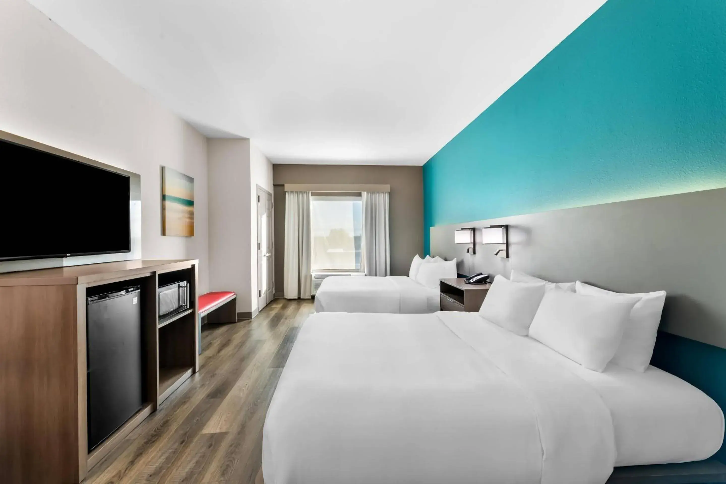 Bedroom, Bed in Comfort Suites Knoxville West - Farragut Bedroom, Bed in Comfort Suites Knoxville West - Farragut