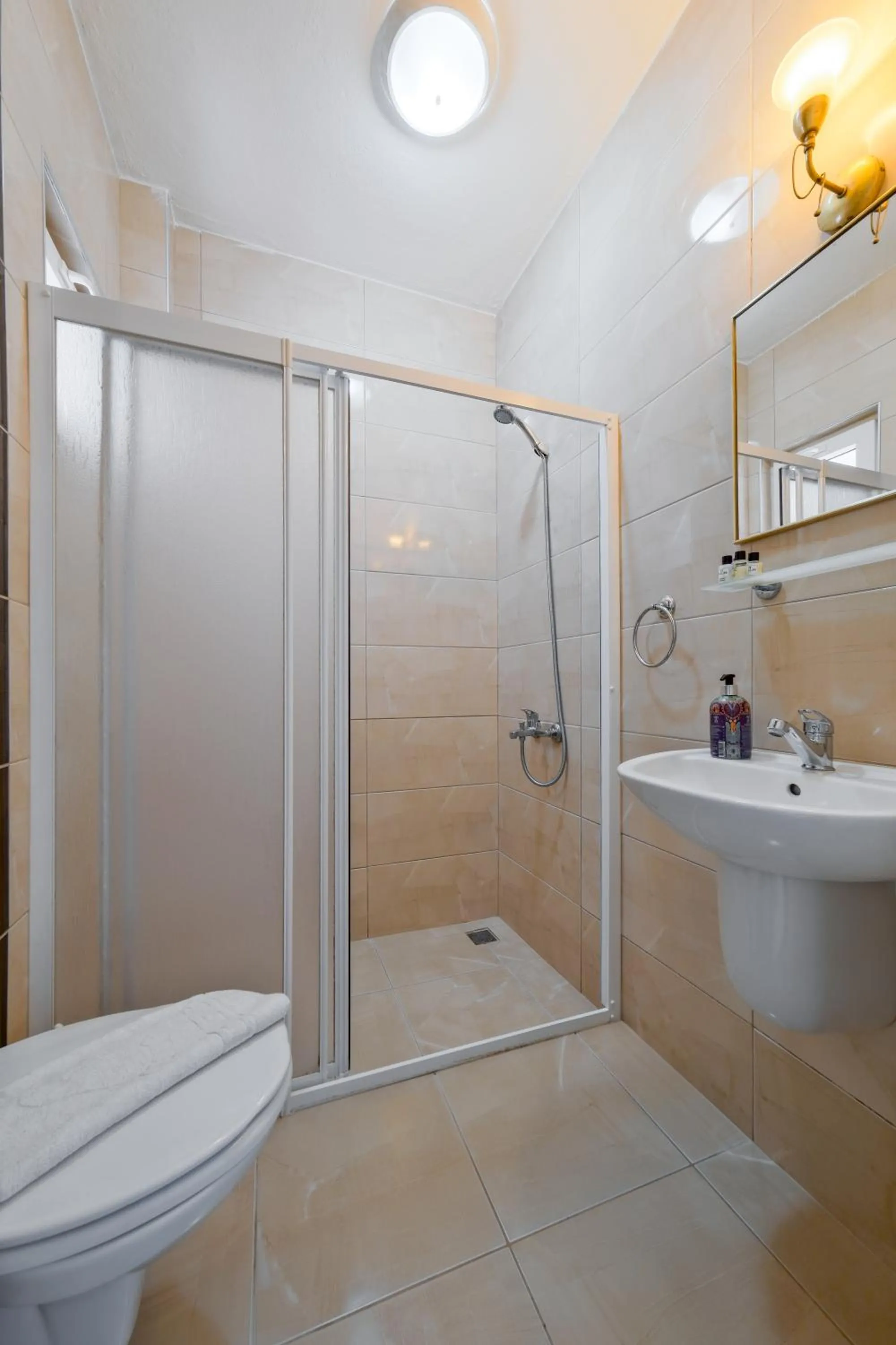 Toilet in YENI DOGA HOTEL