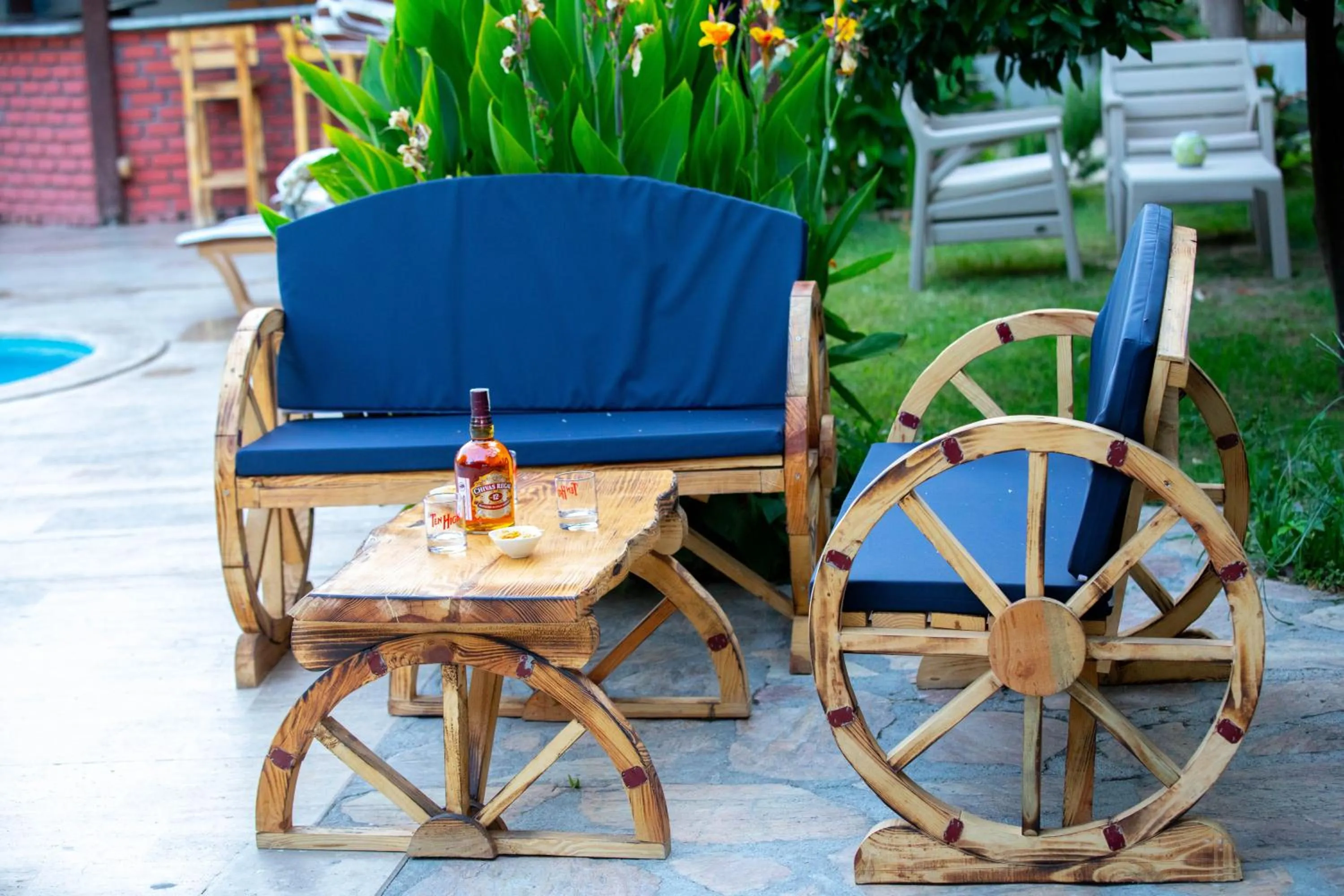 Seating area in YENI DOGA HOTEL