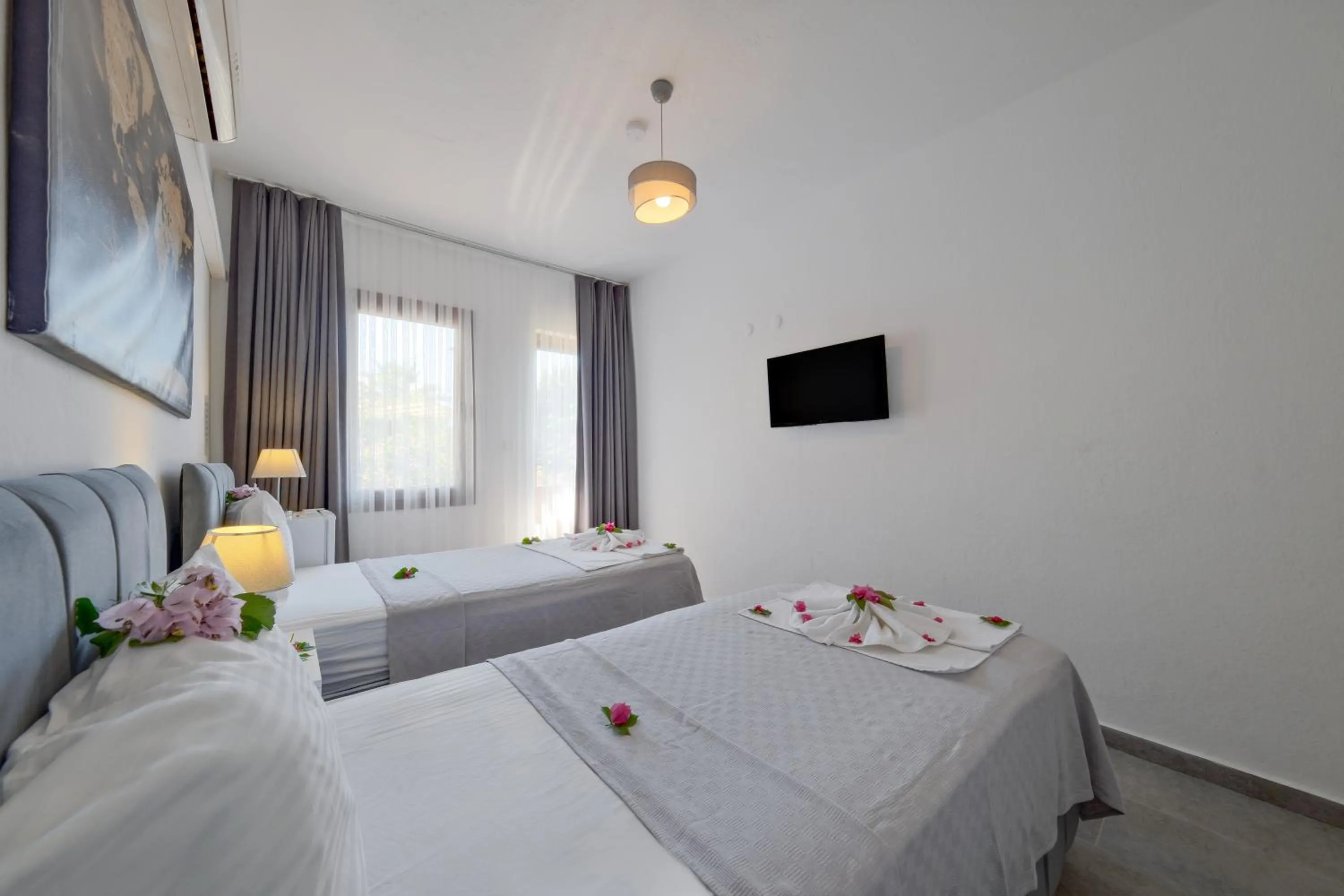 Bedroom, Bed in YENI DOGA HOTEL