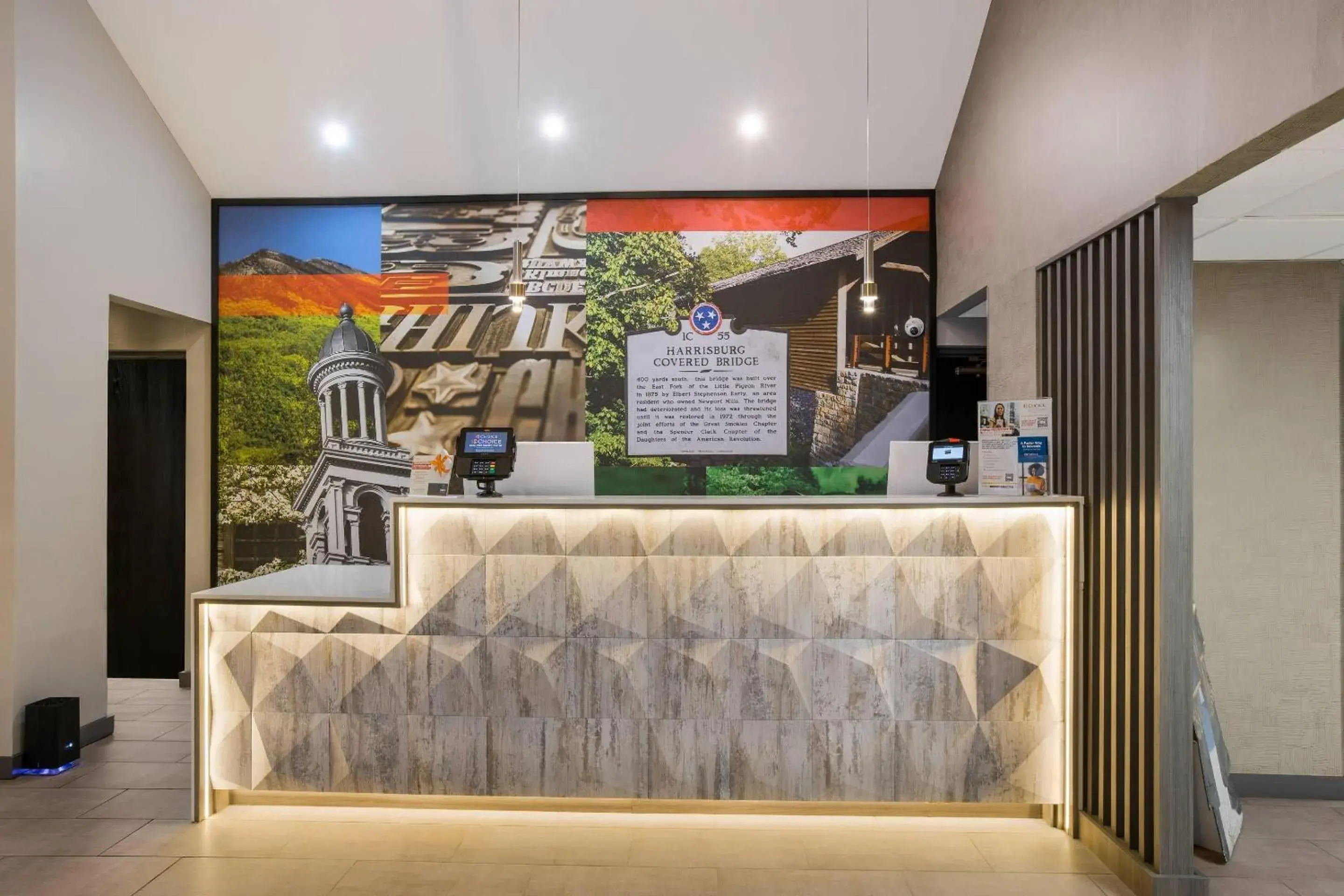 Lobby or reception in Clarion Pointe Sevierville-Pigeon Forge Lobby or reception in Clarion Pointe Sevierville-Pigeon Forge