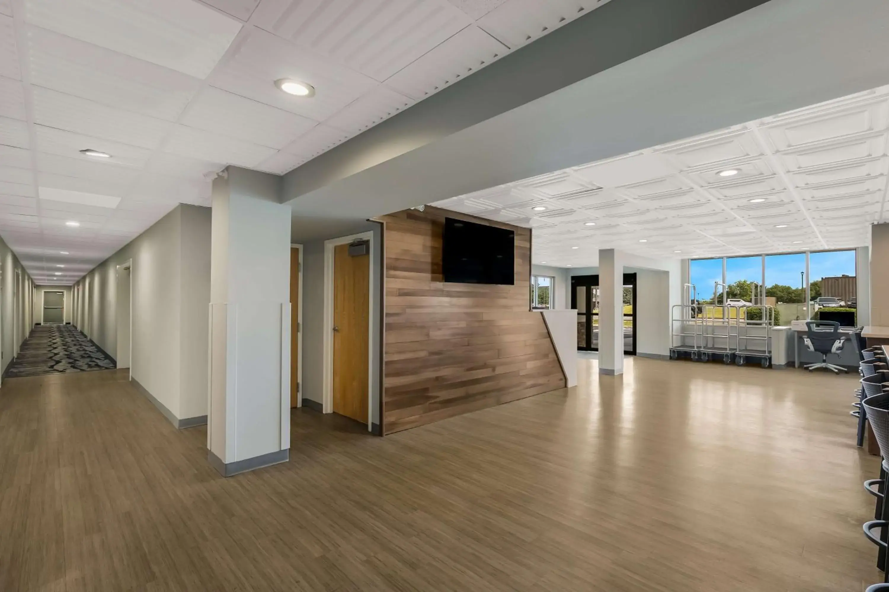 Lobby or reception in SureStay Plus Hotel by Best Western Sevierville Lobby or reception in SureStay Plus Hotel by Best Western Sevierville