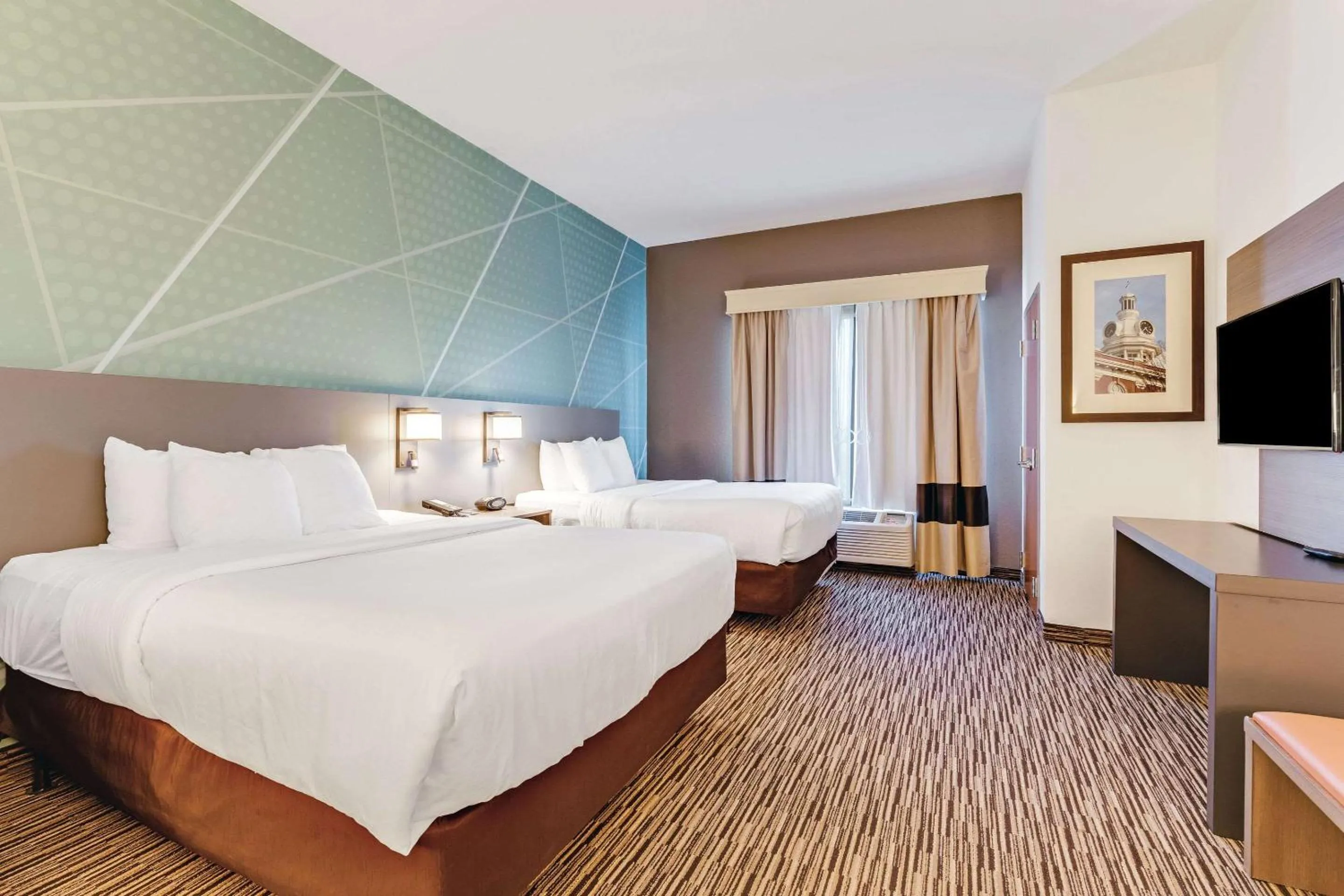 Bedroom, Bed in Comfort Suites Murfreesboro Shopping District