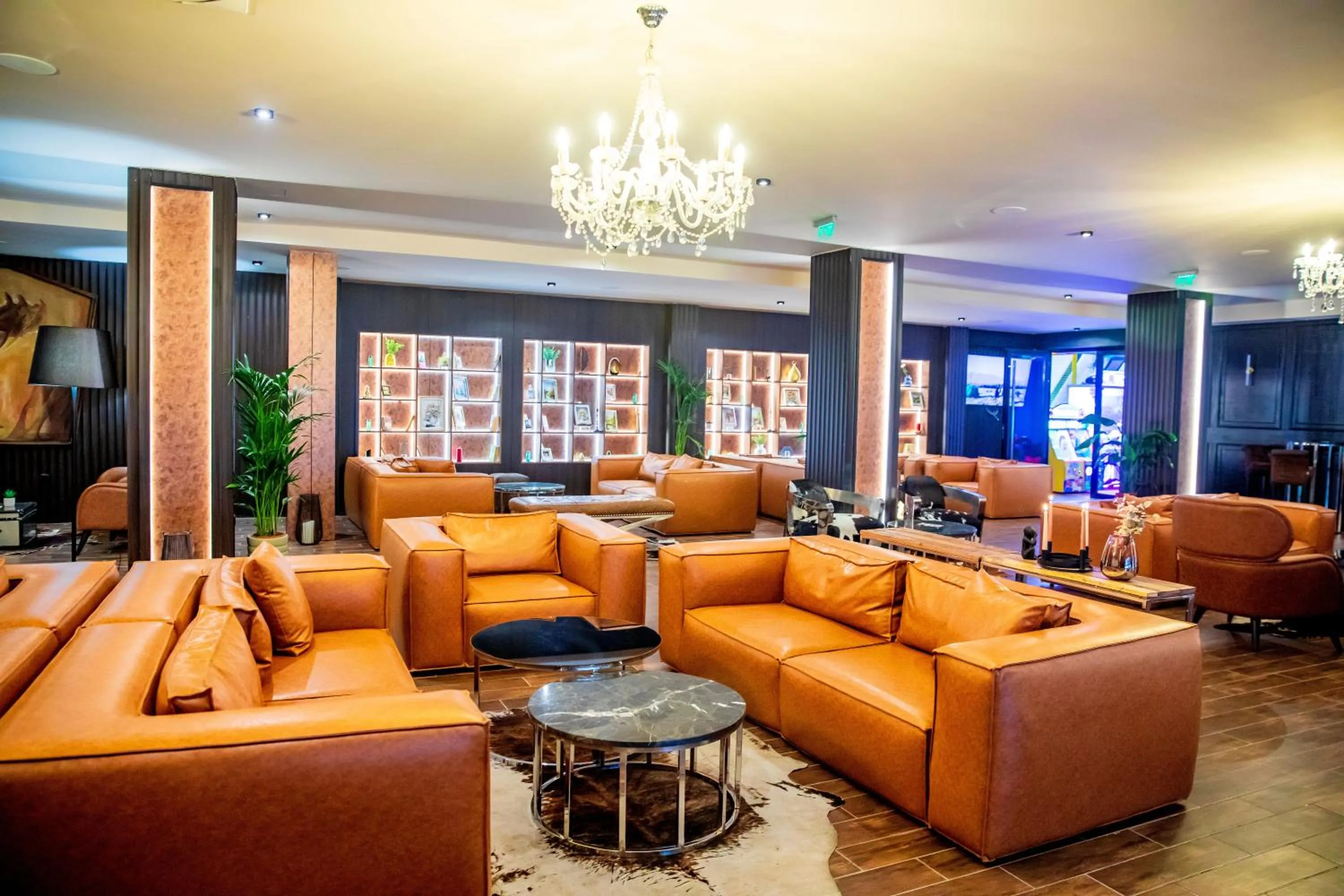 Lobby or reception in Grand Hotel Bansko - Fitness & SPA