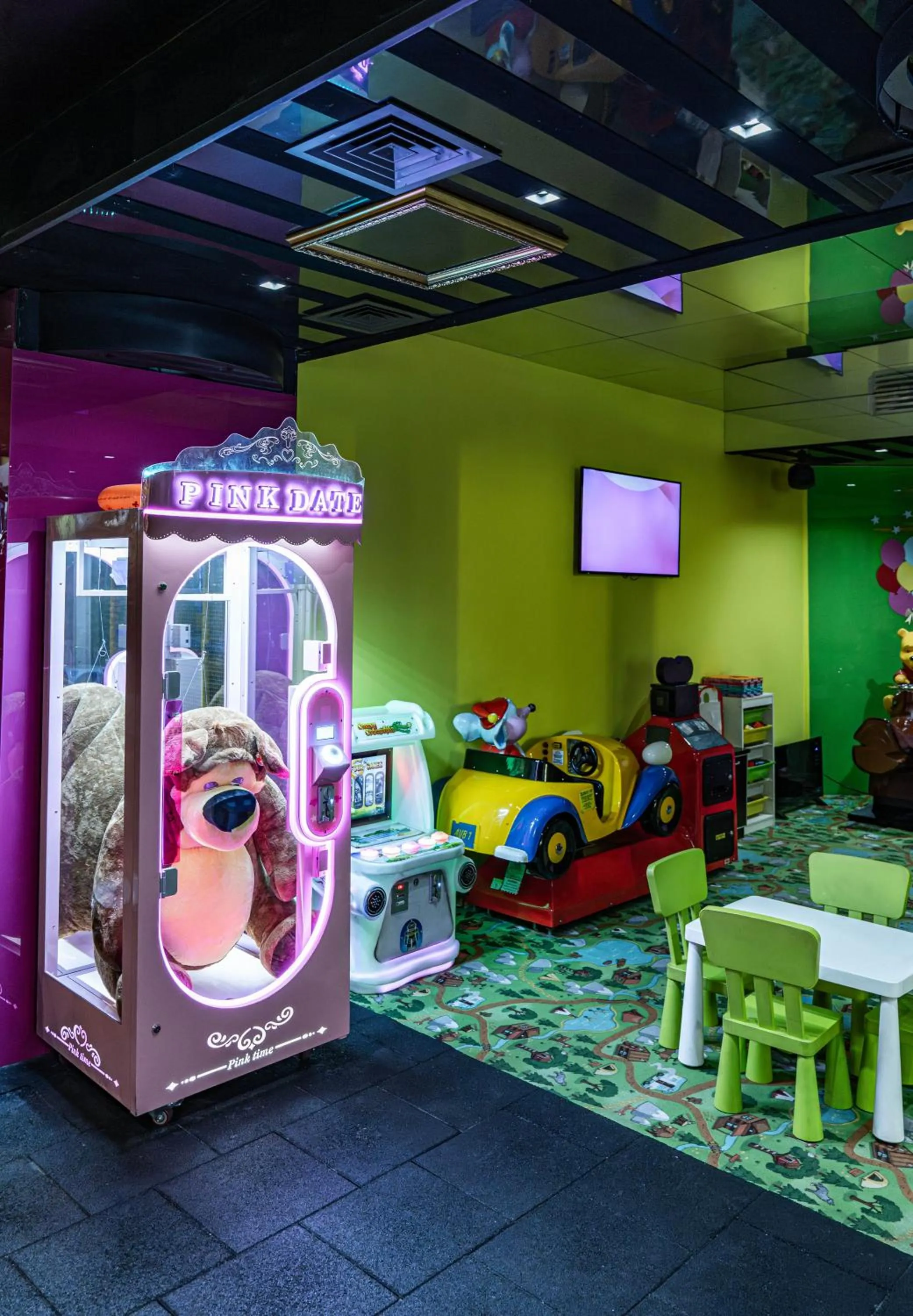 Game Room in Grand Hotel Bansko - Fitness & SPA