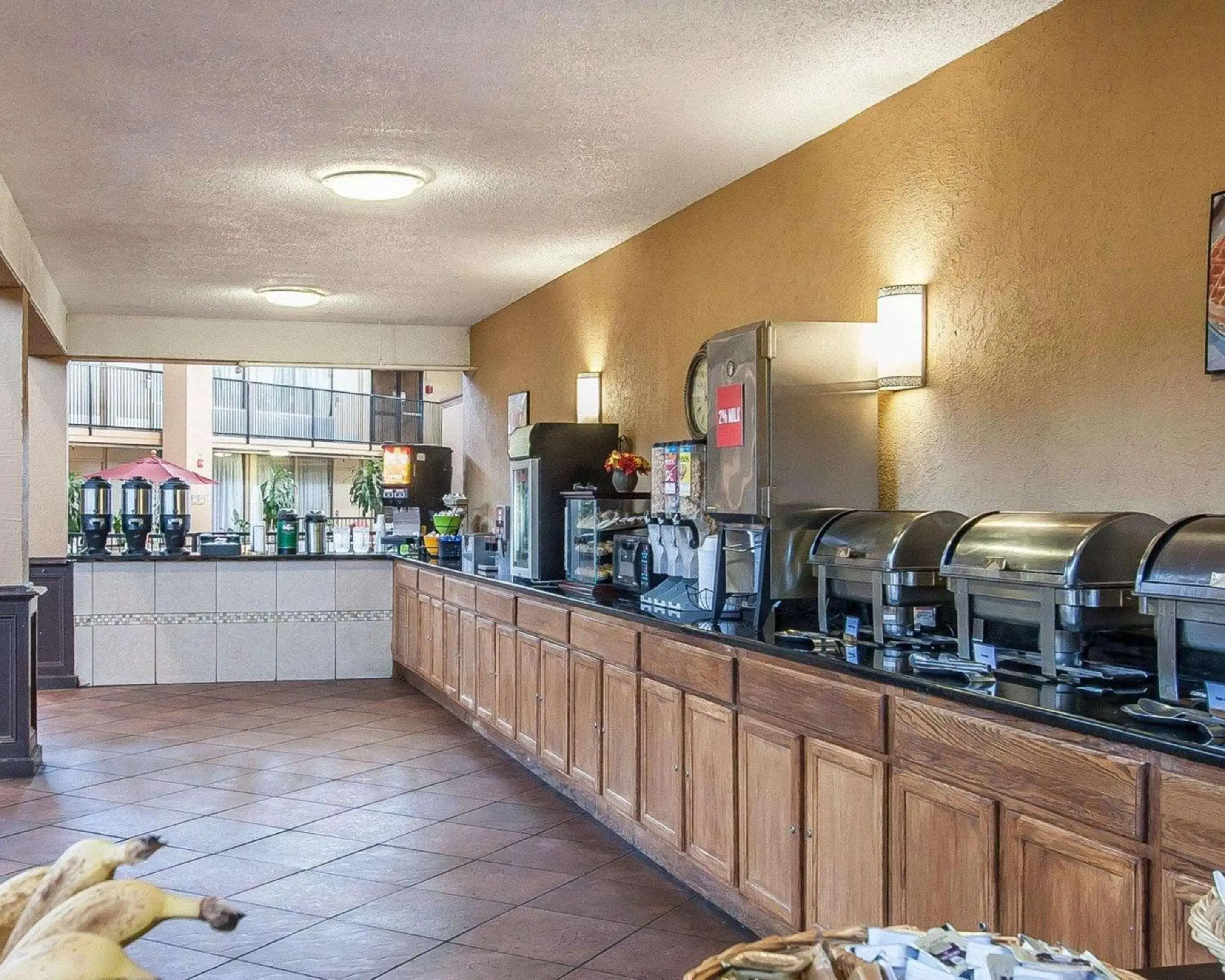 Breakfast in Clarion Inn Murfreesboro Old Fort Pkwy Breakfast in Clarion Inn Murfreesboro Old Fort Pkwy