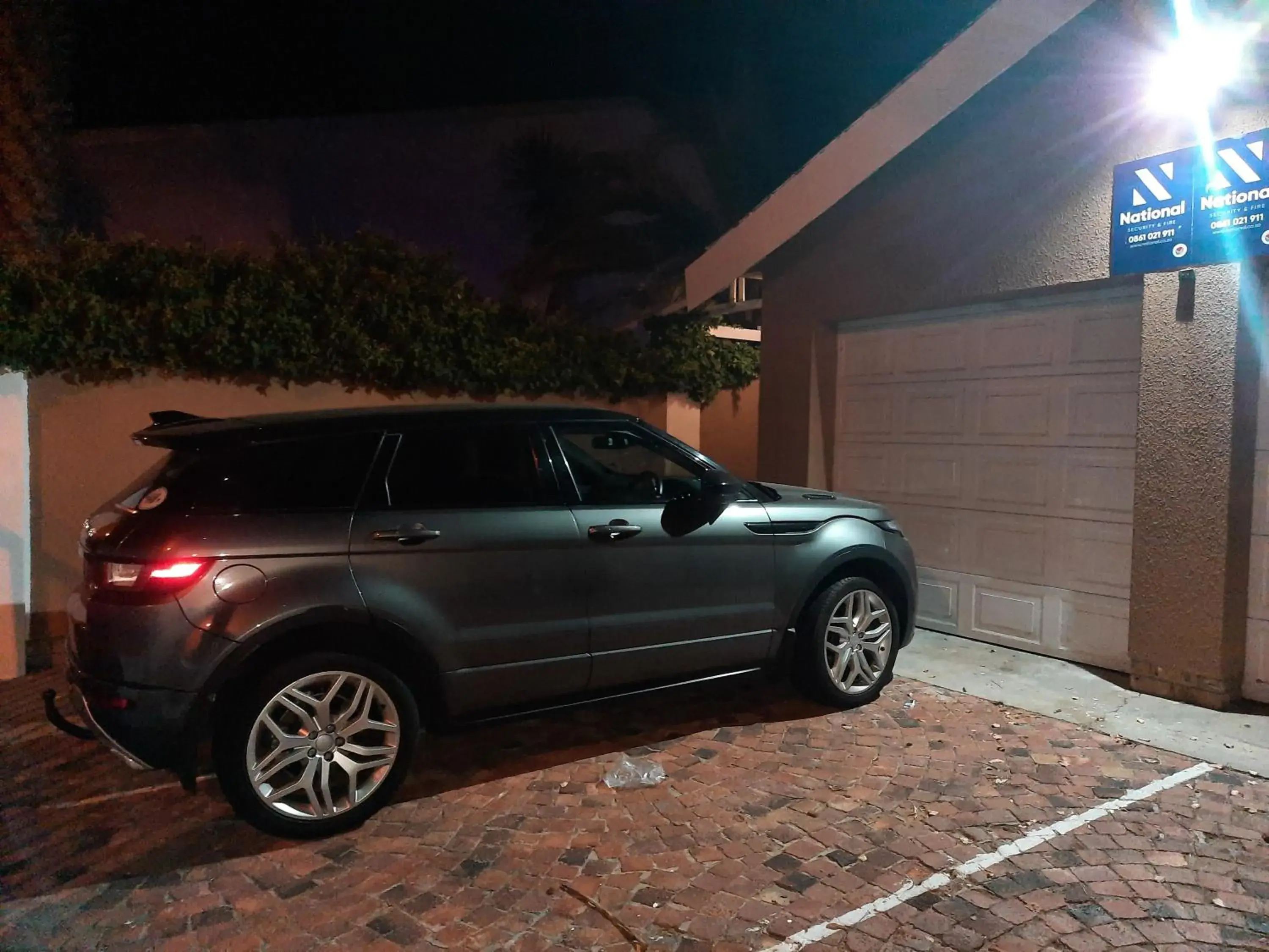 Property building in TwinnPalms Accommodation Property building in TwinnPalms Accommodation